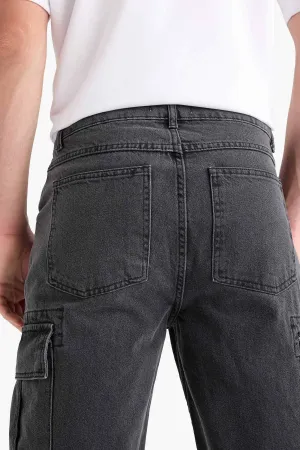 100% Cotton Relax Fit Comfortable Cut Flat Leg Cargo Pocket Jean Pants