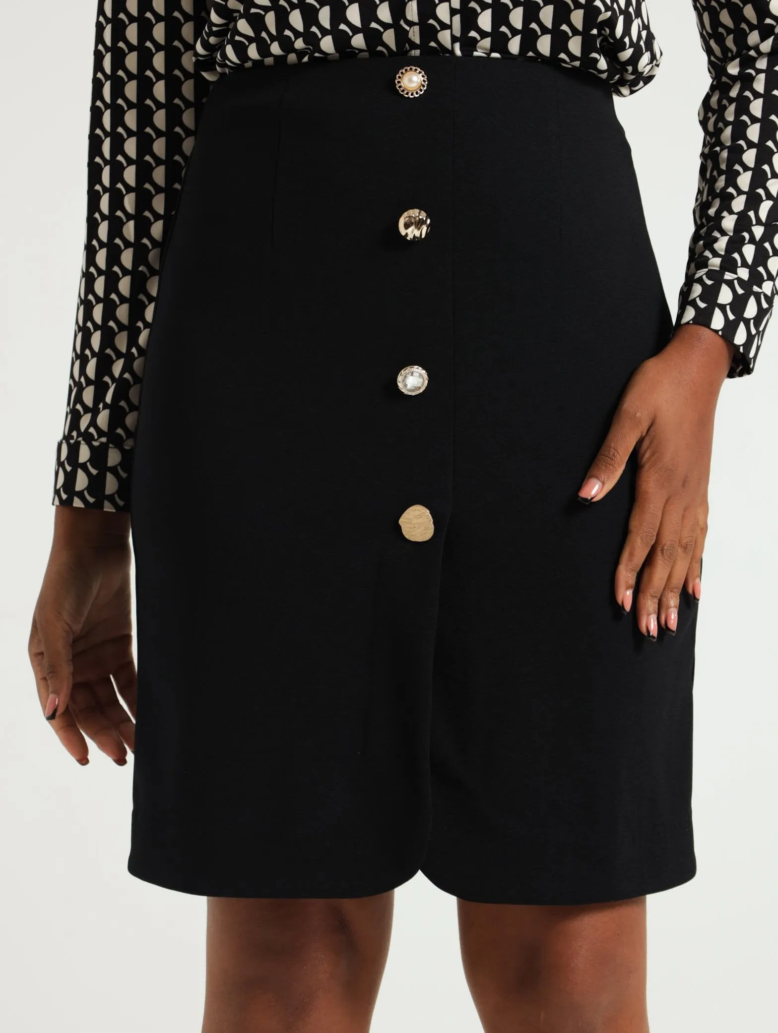 4 Button Fancy Skirt - Black