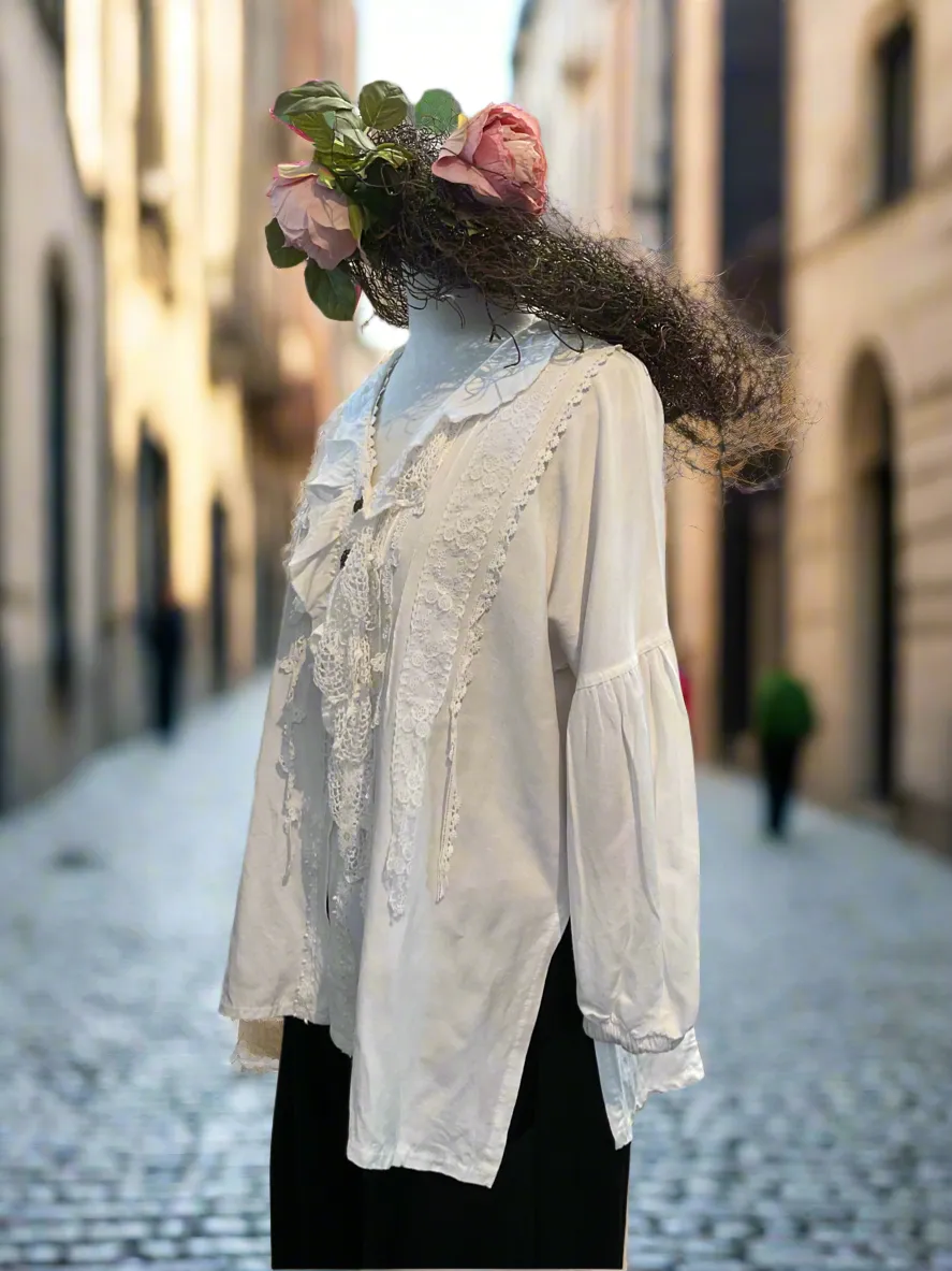 #5458 White lace frill blouse with button front