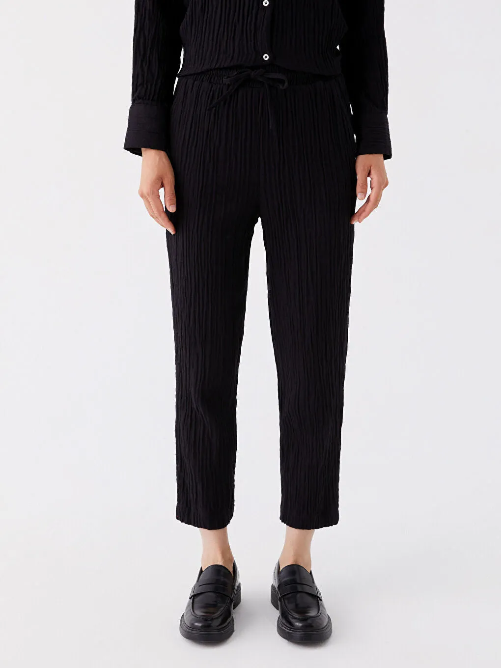 Carrot Cut Women Trousers With Elastic Waist