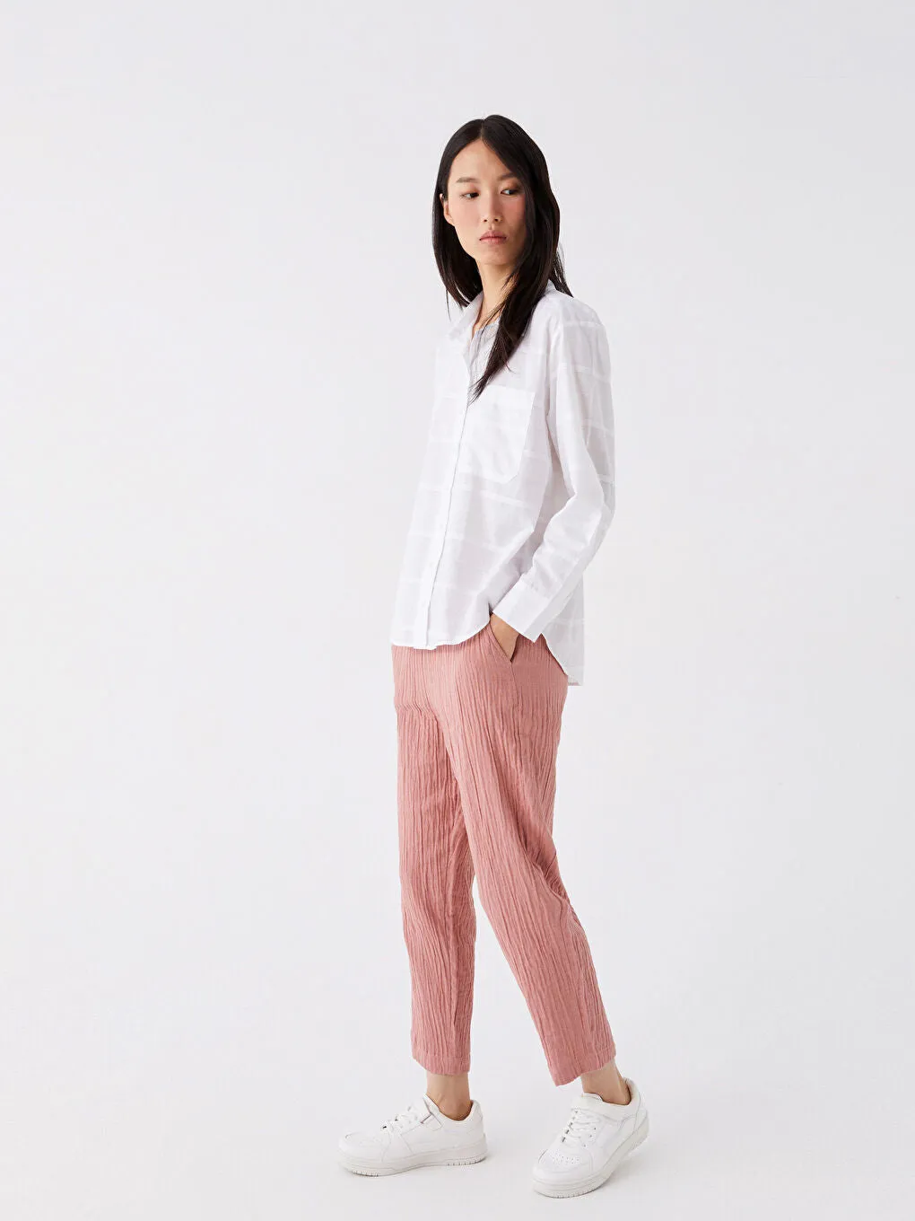 Carrot Cut Women Trousers With Elastic Waist