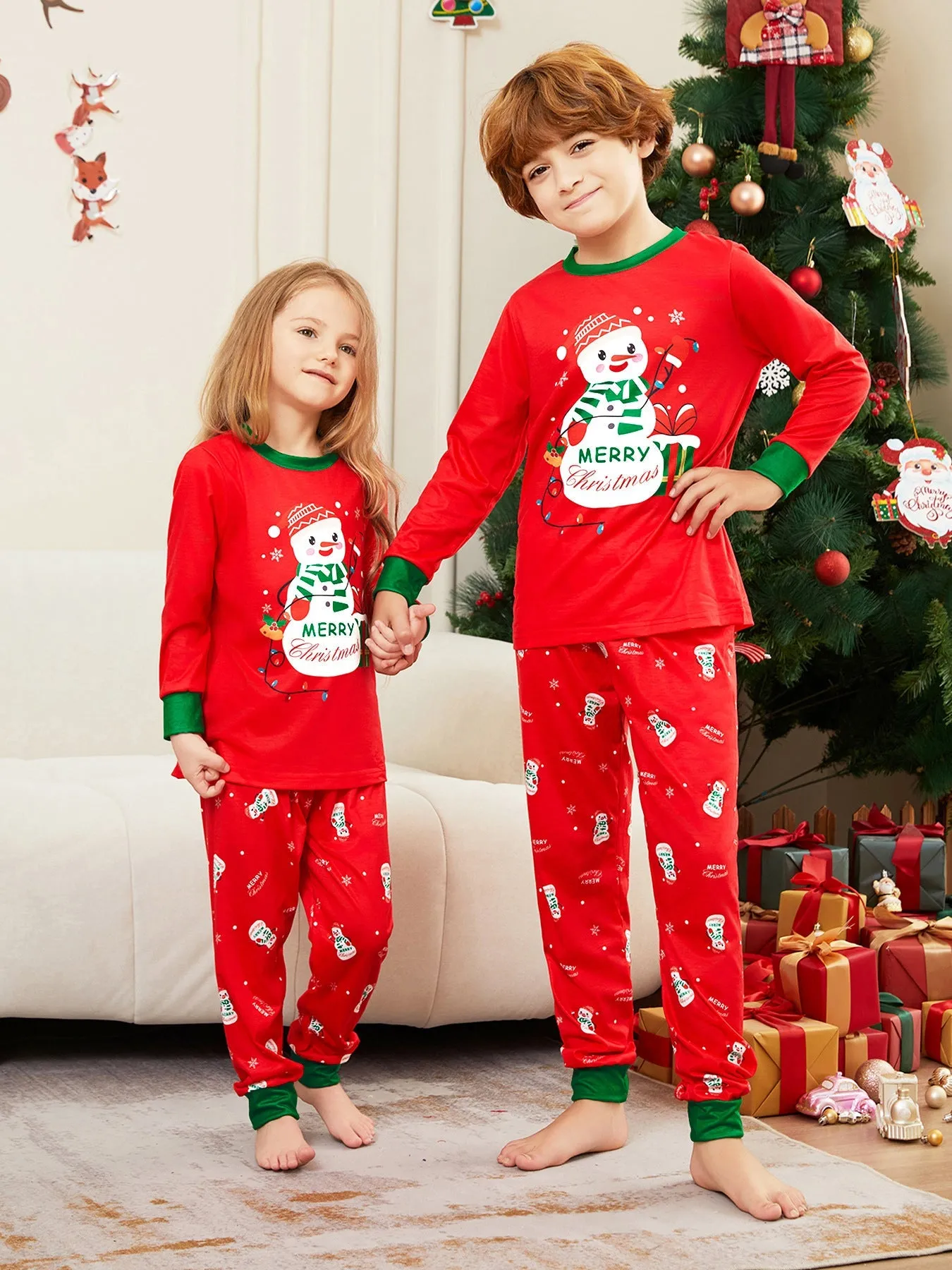 Cozy Snowman Christmas Parent-Child Set for Festive Family Fun