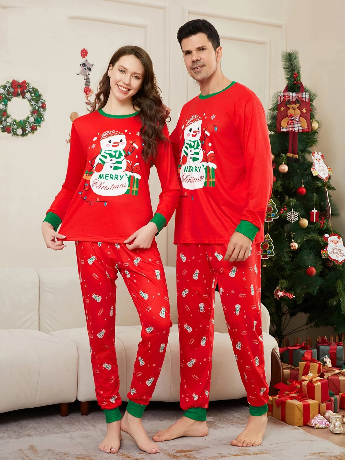 Cozy Snowman Christmas Parent-Child Set for Festive Family Fun