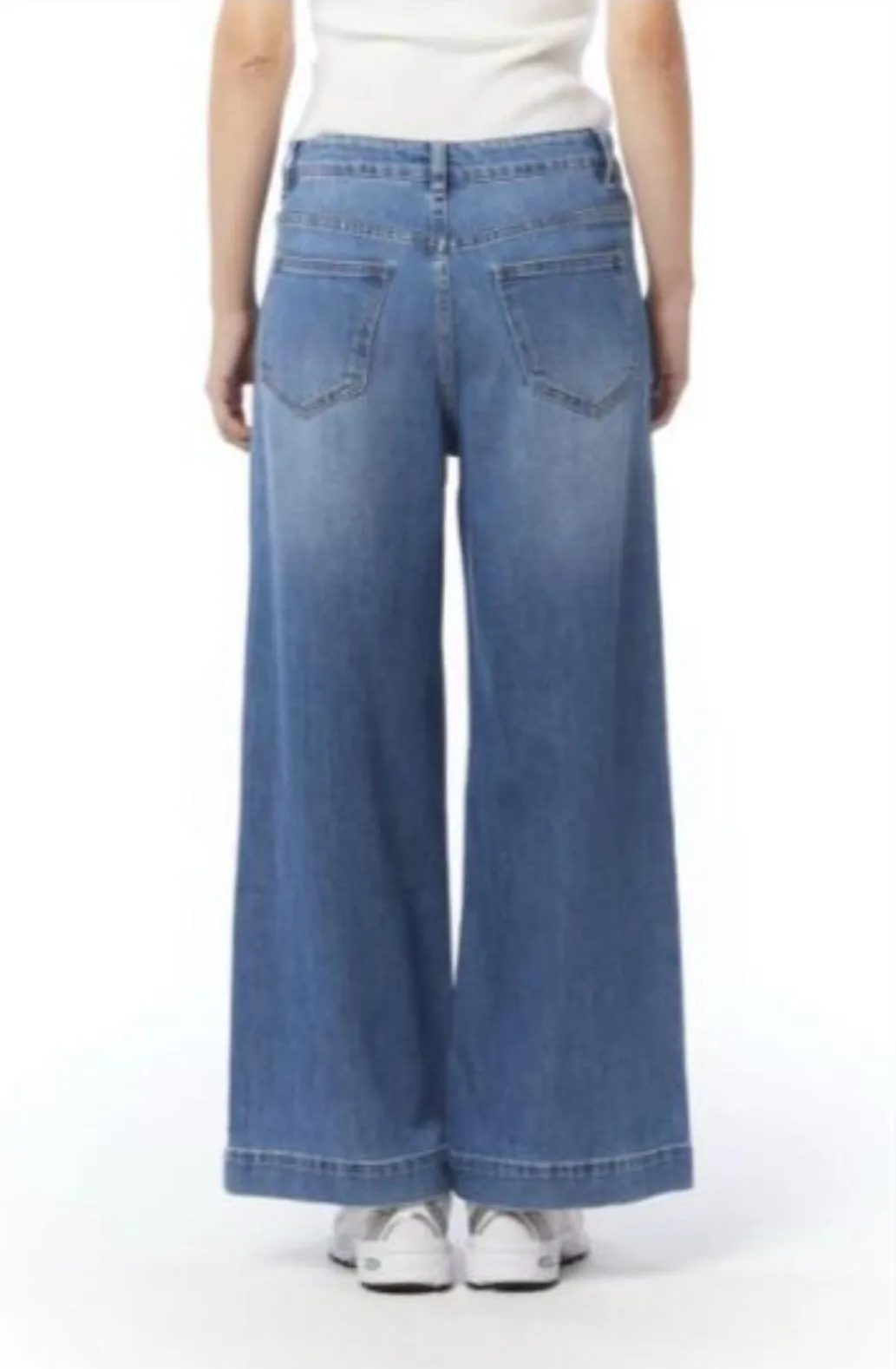 Denim Cropped Pocket Jeans