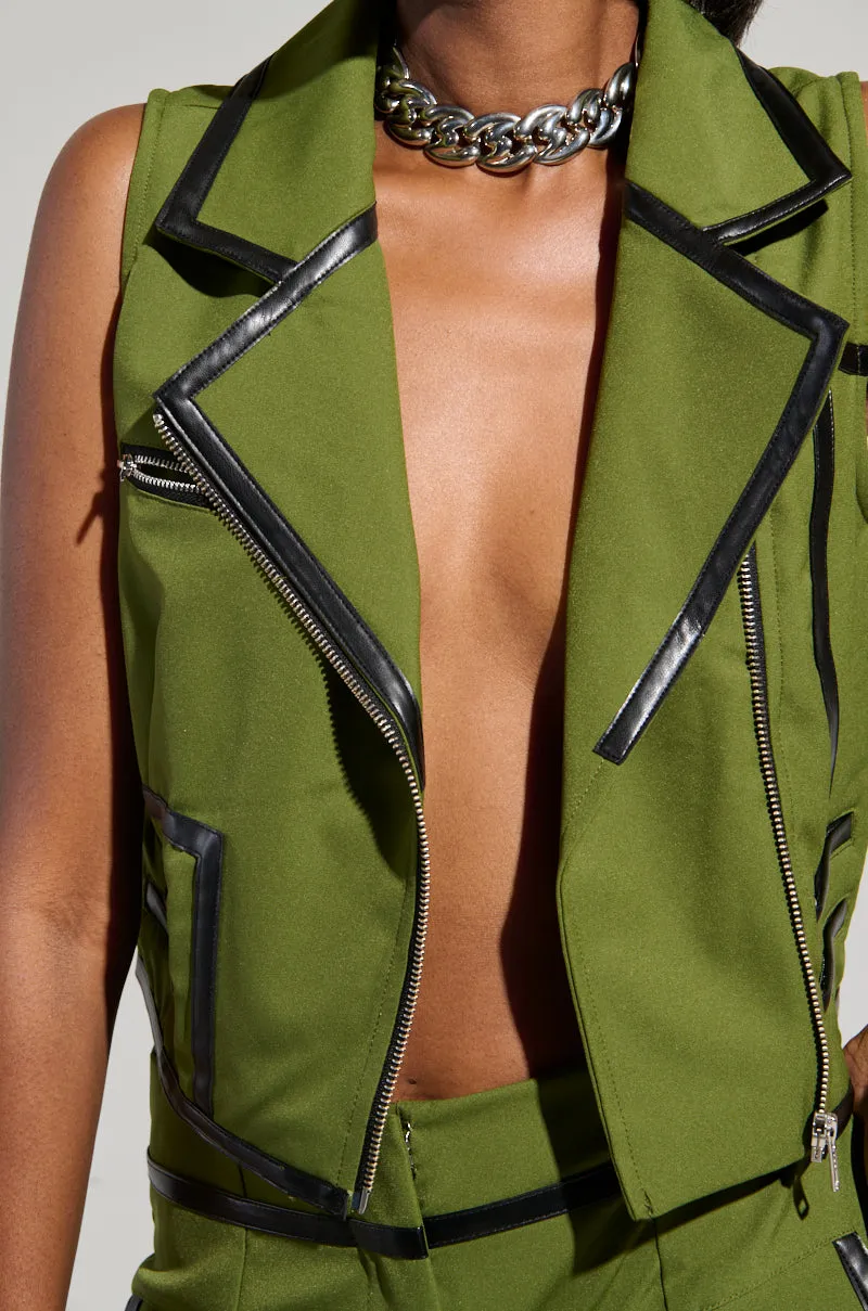 EAST HAMPTON VEST TOP