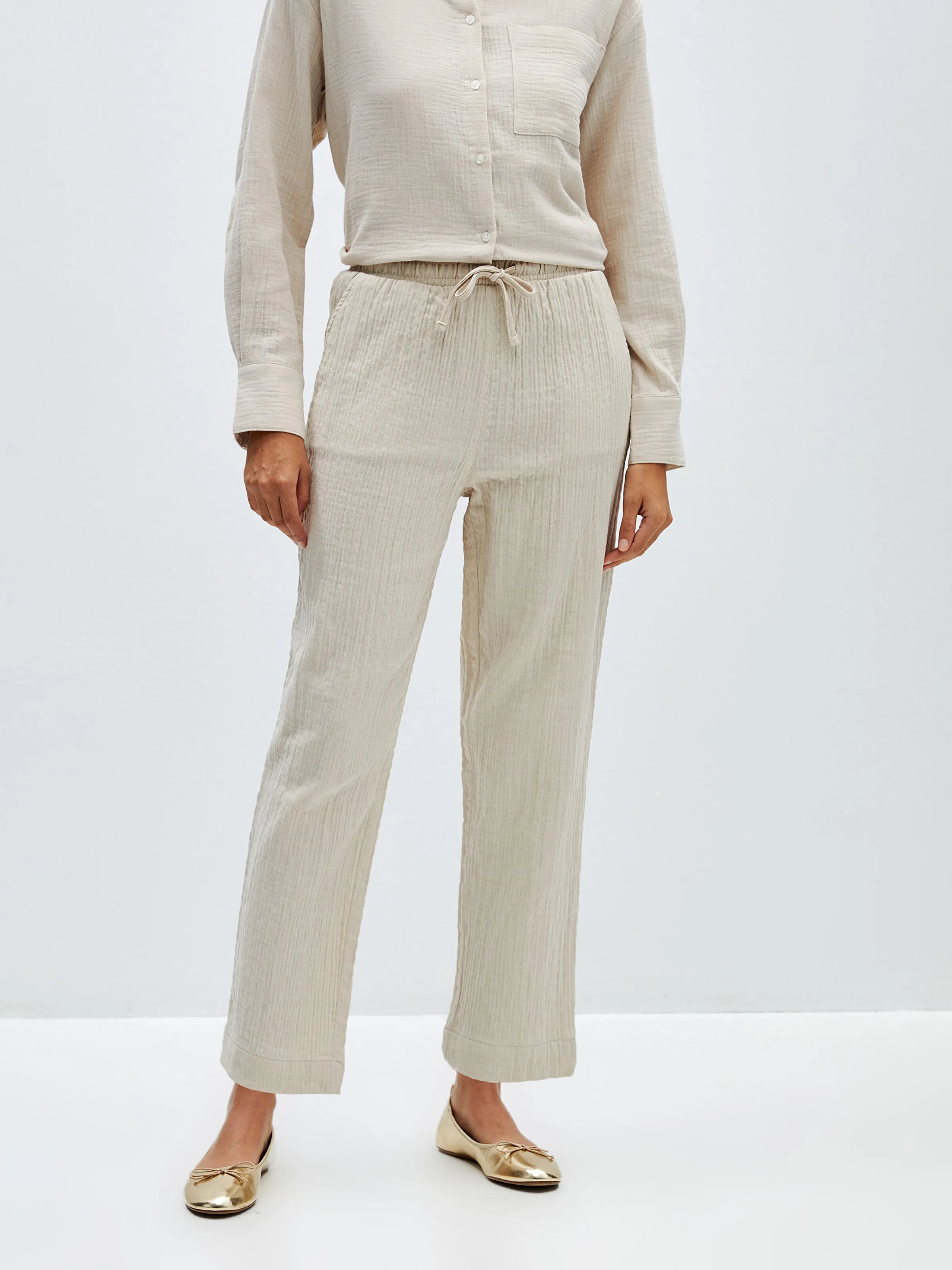 Elastic Waist Comfortable Fit Muslin Women Trousers