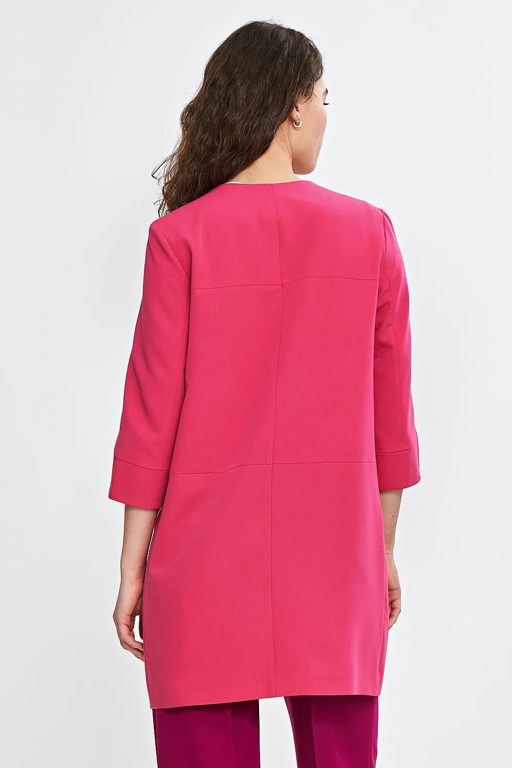 Elegance Round-Neck Blazer with Shoulder Pads