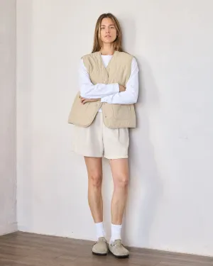 Essential Quilted Vest In Beige