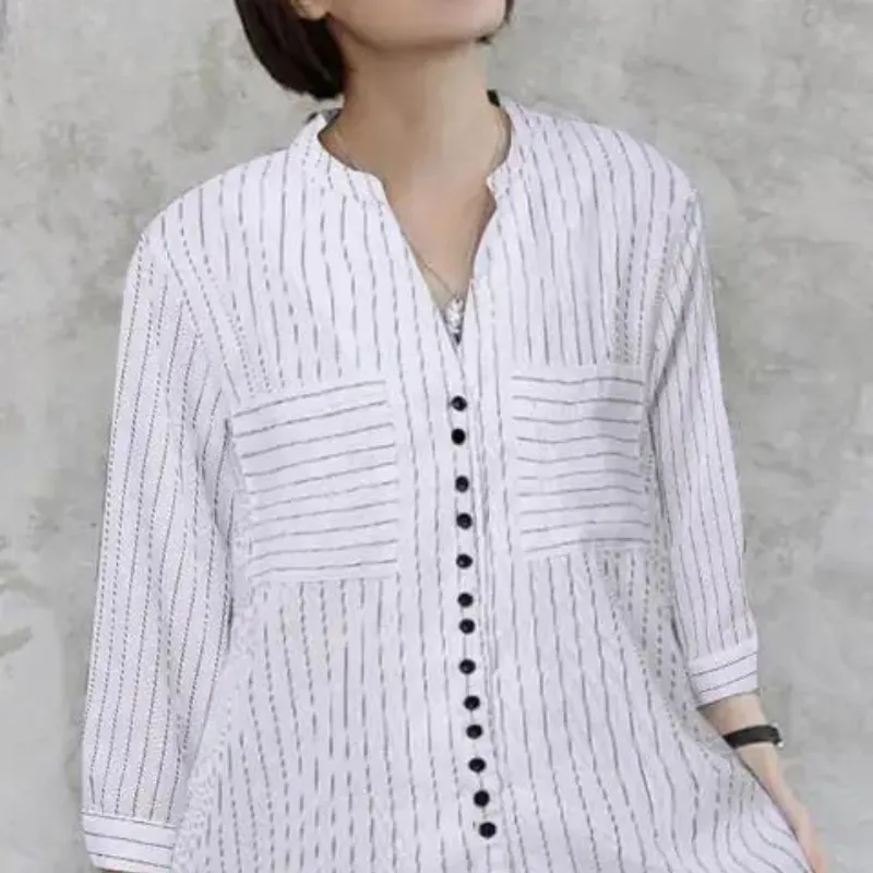 Fashion Stripe Printed 3/4 Sleeve V-Neck Blouse for Women