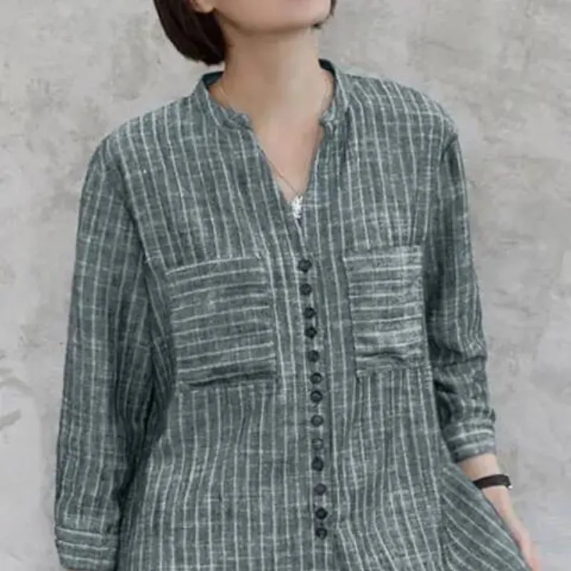 Fashion Stripe Printed 3/4 Sleeve V-Neck Blouse for Women