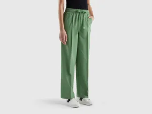 FLOWY TROUSERS WITH DRAWSTRING