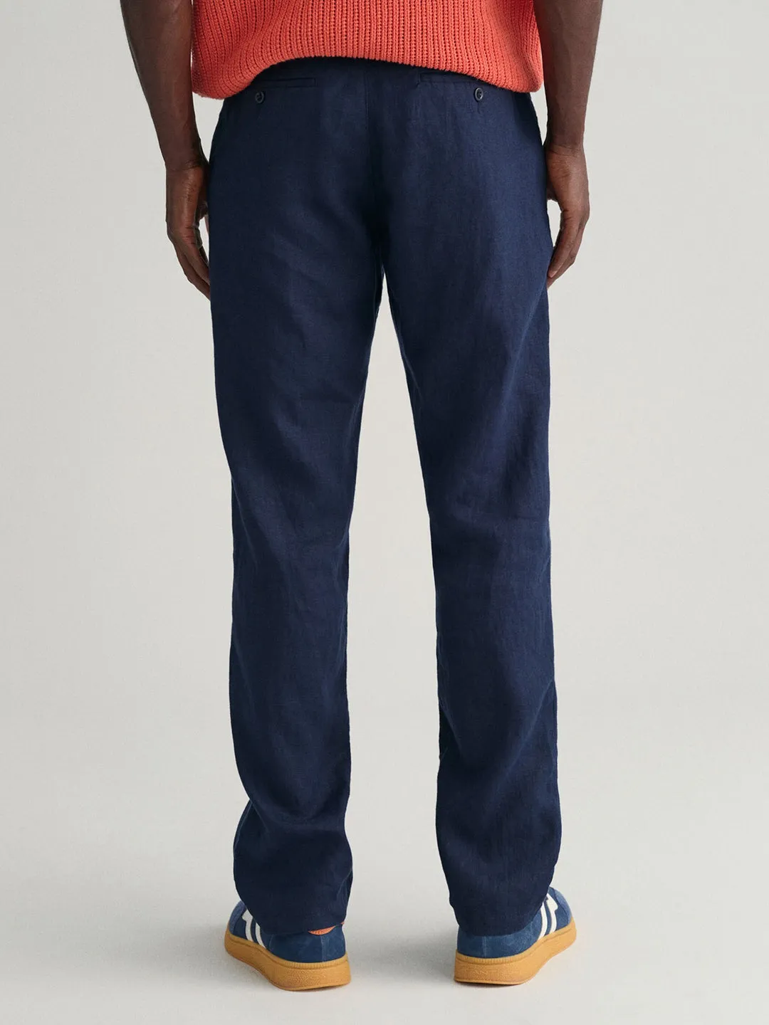 Gant Men Blue Relaxed Fit Solid Linen Trouser