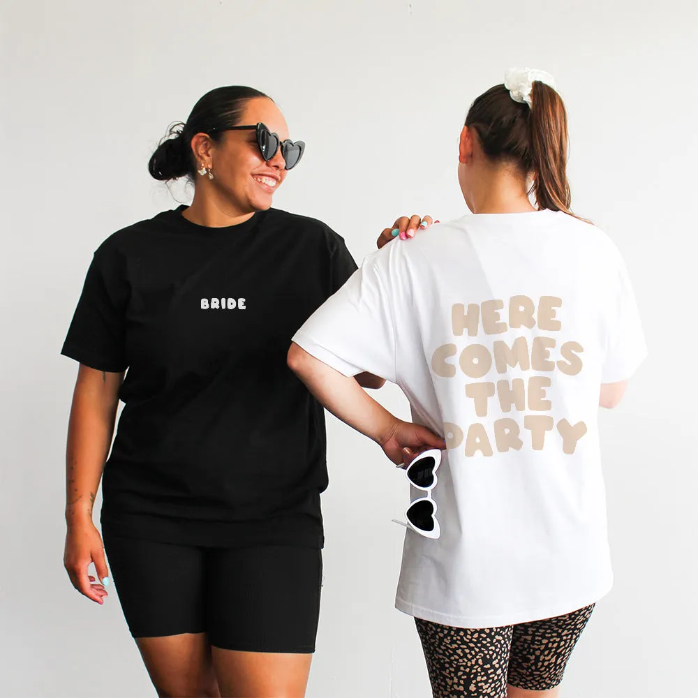 Here Comes The Party Tee | Beige on White