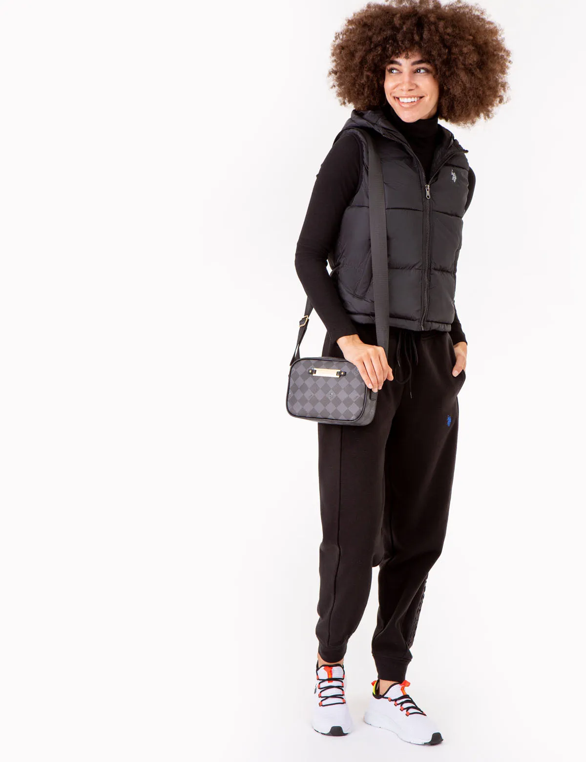 HOODED CROPPED VEST