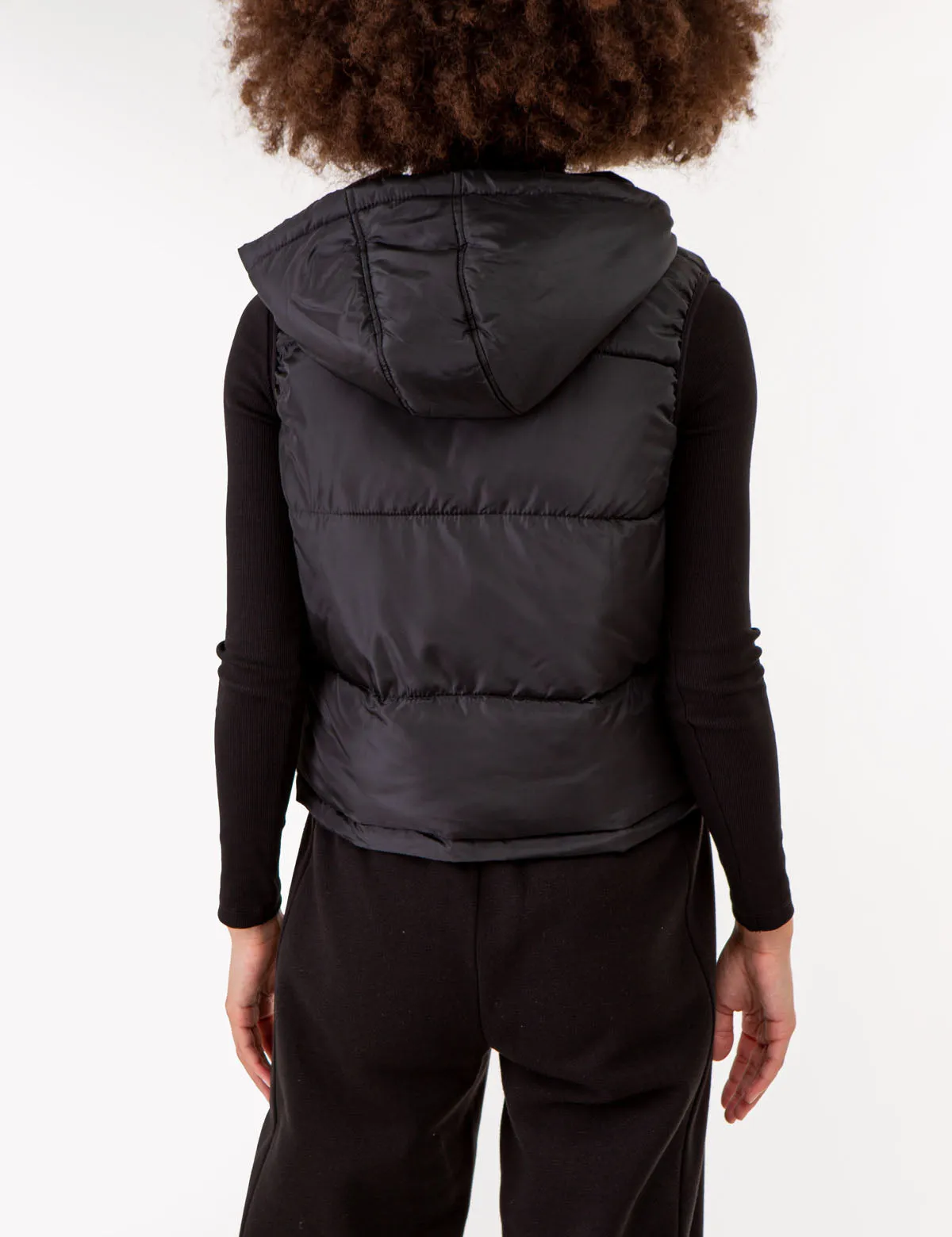 HOODED CROPPED VEST