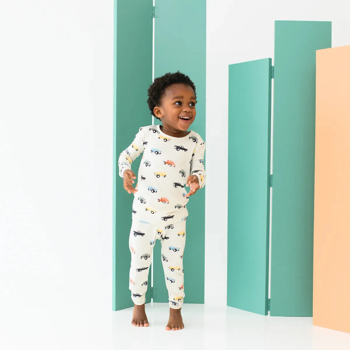 Kyte Baby Long Sleeve Toddler Pajama Set - Vintage Truck