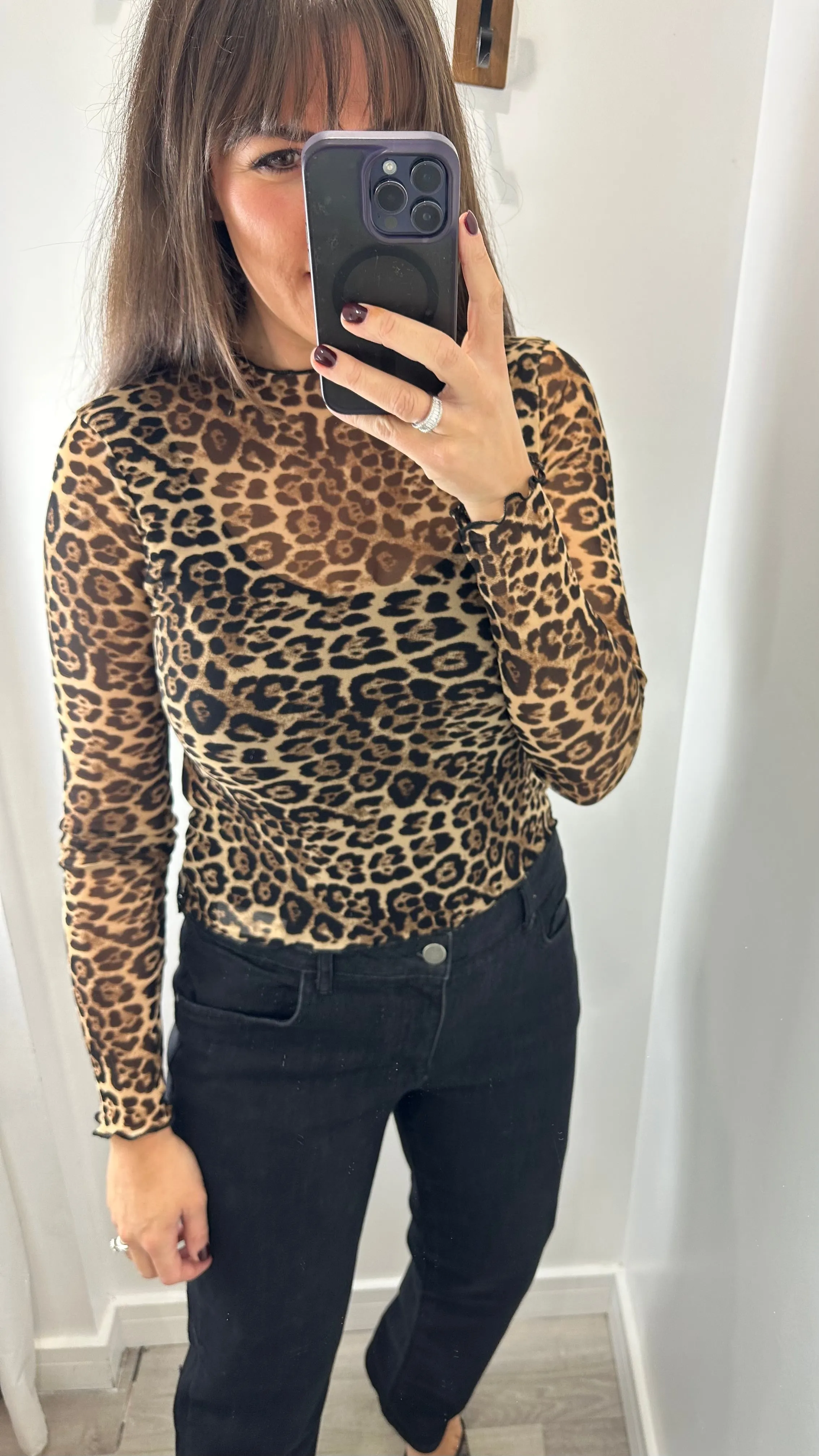 LEOPARD PRINT MESH TOP