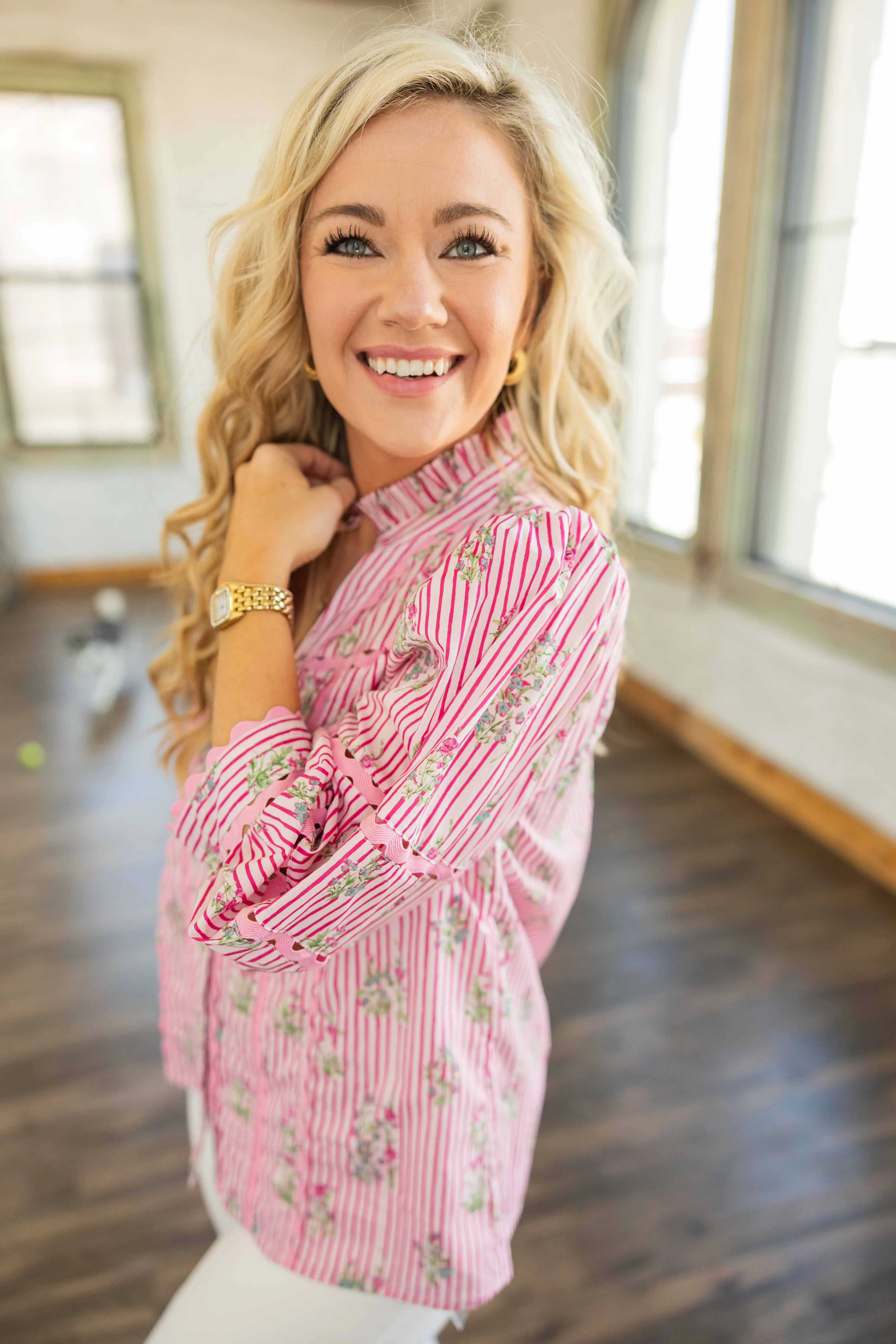MADDISON 3/4 SLEEVE BUTTON DOWN BLOUSE