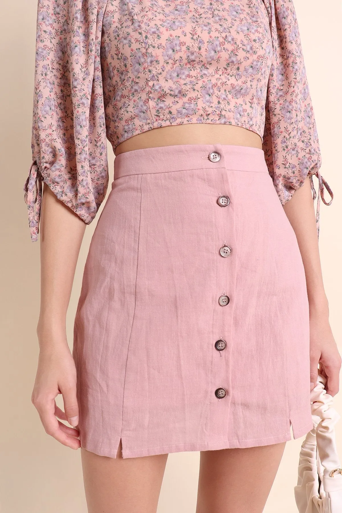 MADEBYNM MARIELLA BUTTON DOWN SKIRT IN BLUSH PINK [XS/S/M/L/XL] 