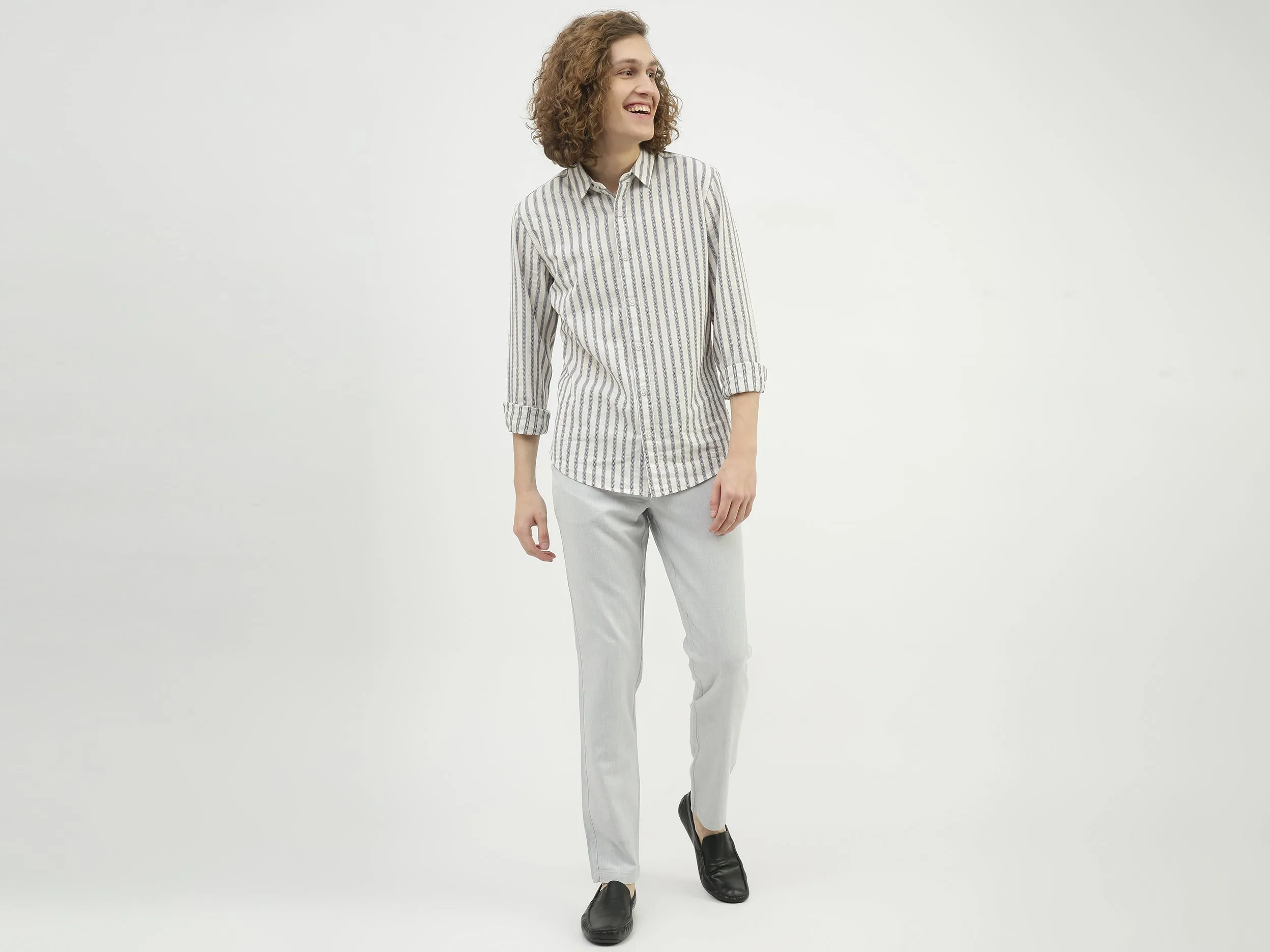 Men Solid Relaxed Fit Trousers