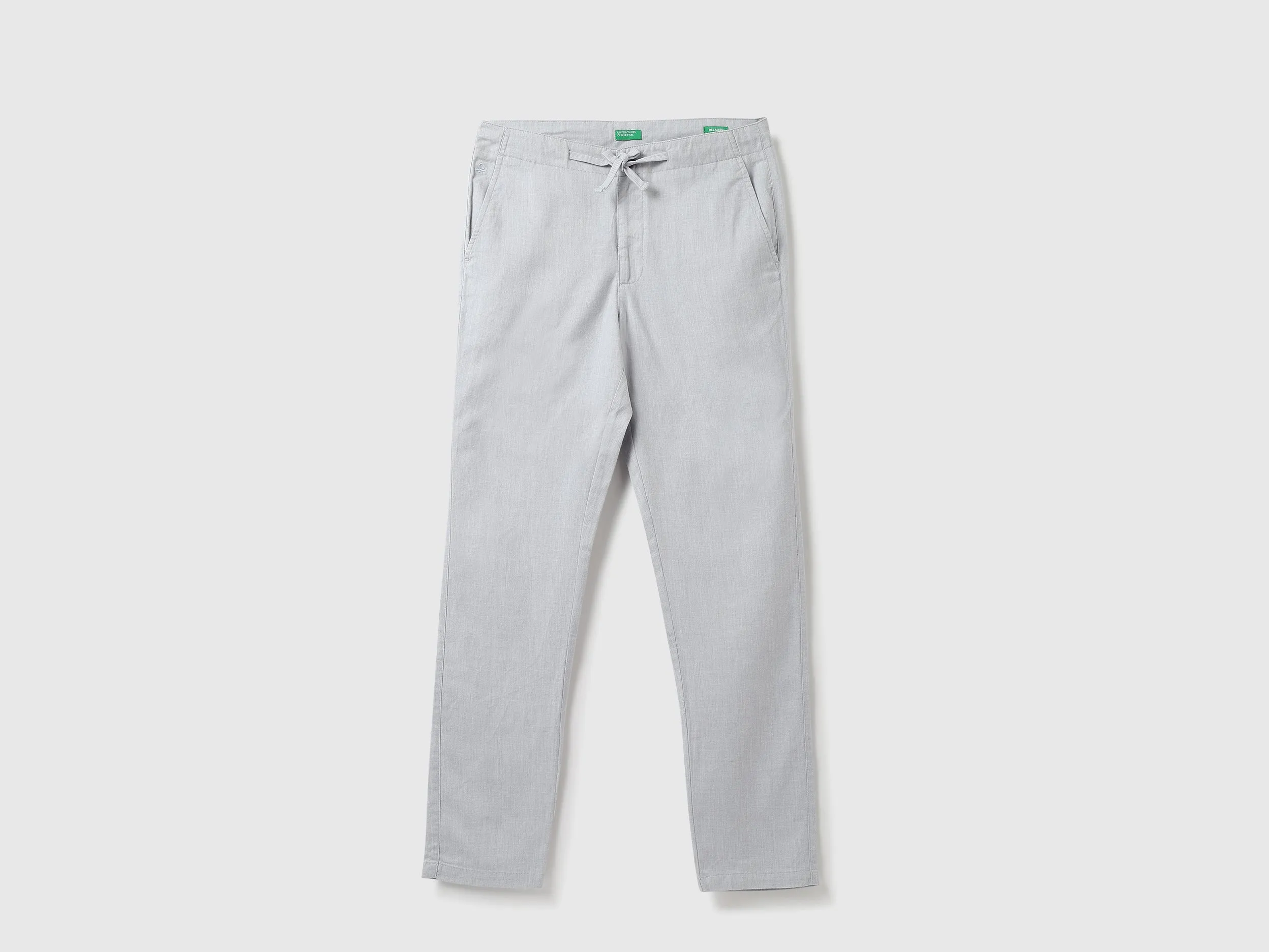Men Solid Relaxed Fit Trousers