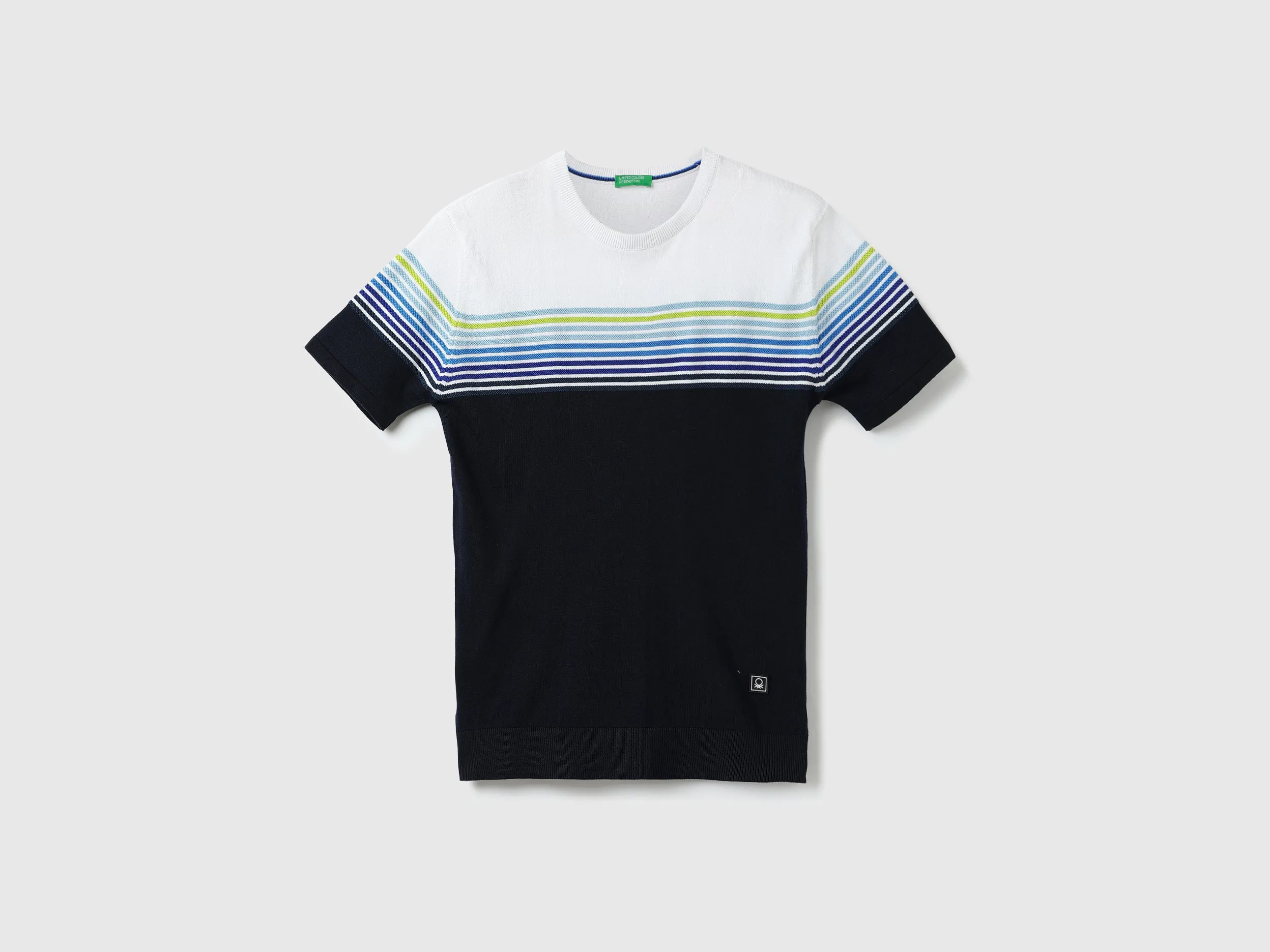 Men Striped Round Neck T-shirt