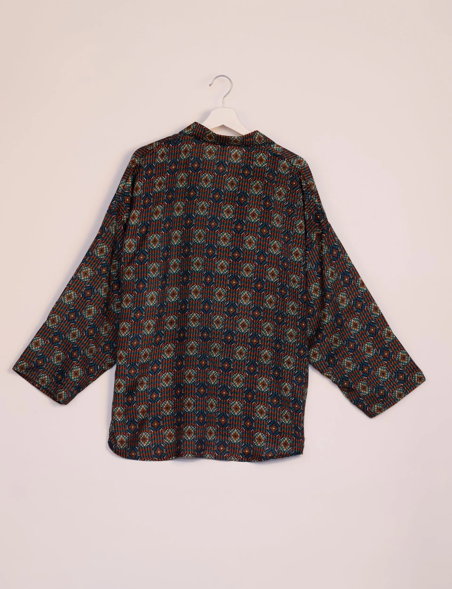 OVERSIZED SHIRT