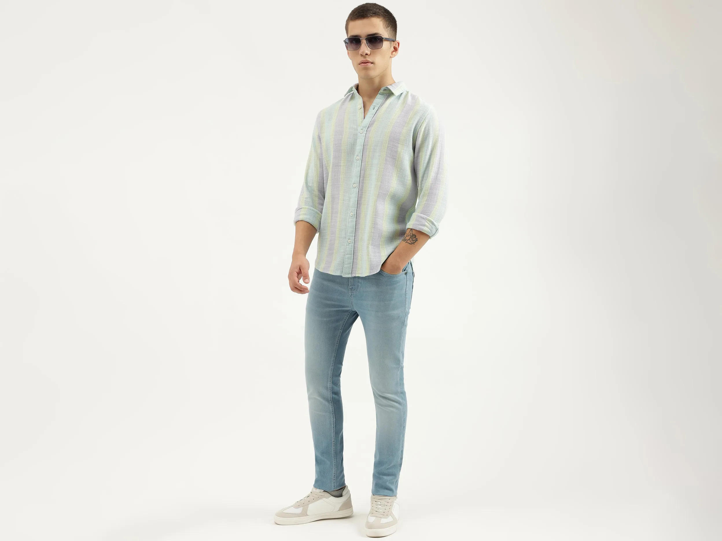Regular Fit Spread Collar Striped Shirts