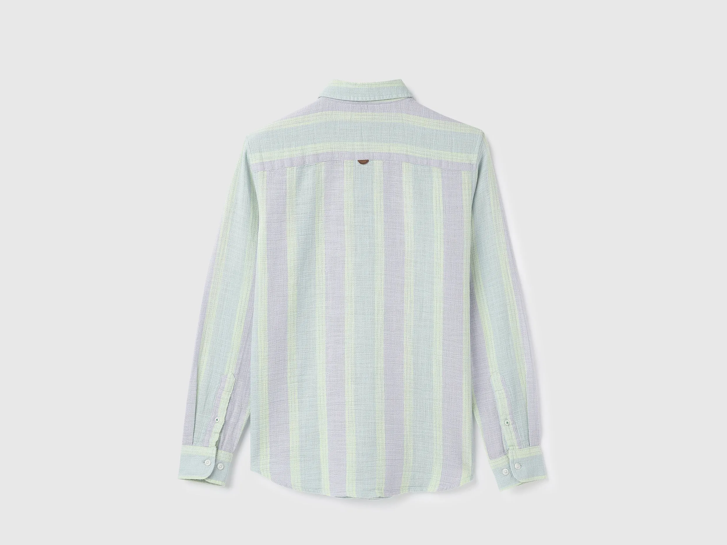 Regular Fit Spread Collar Striped Shirts