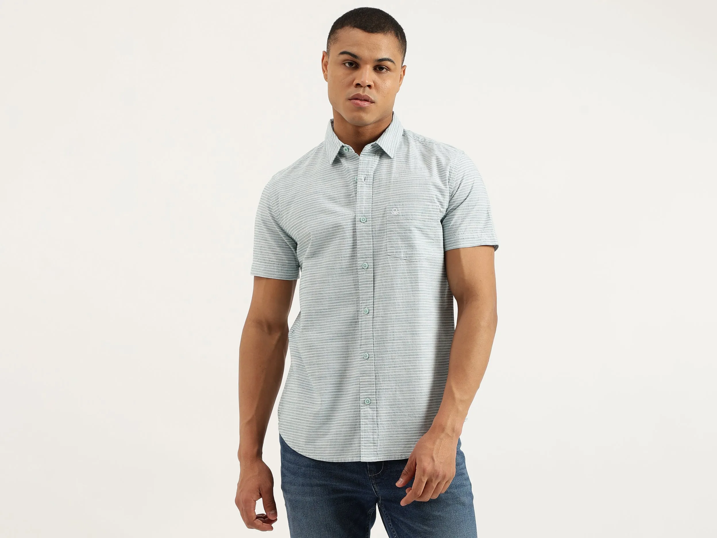Regular Fit Spread Collar Striped Shirts
