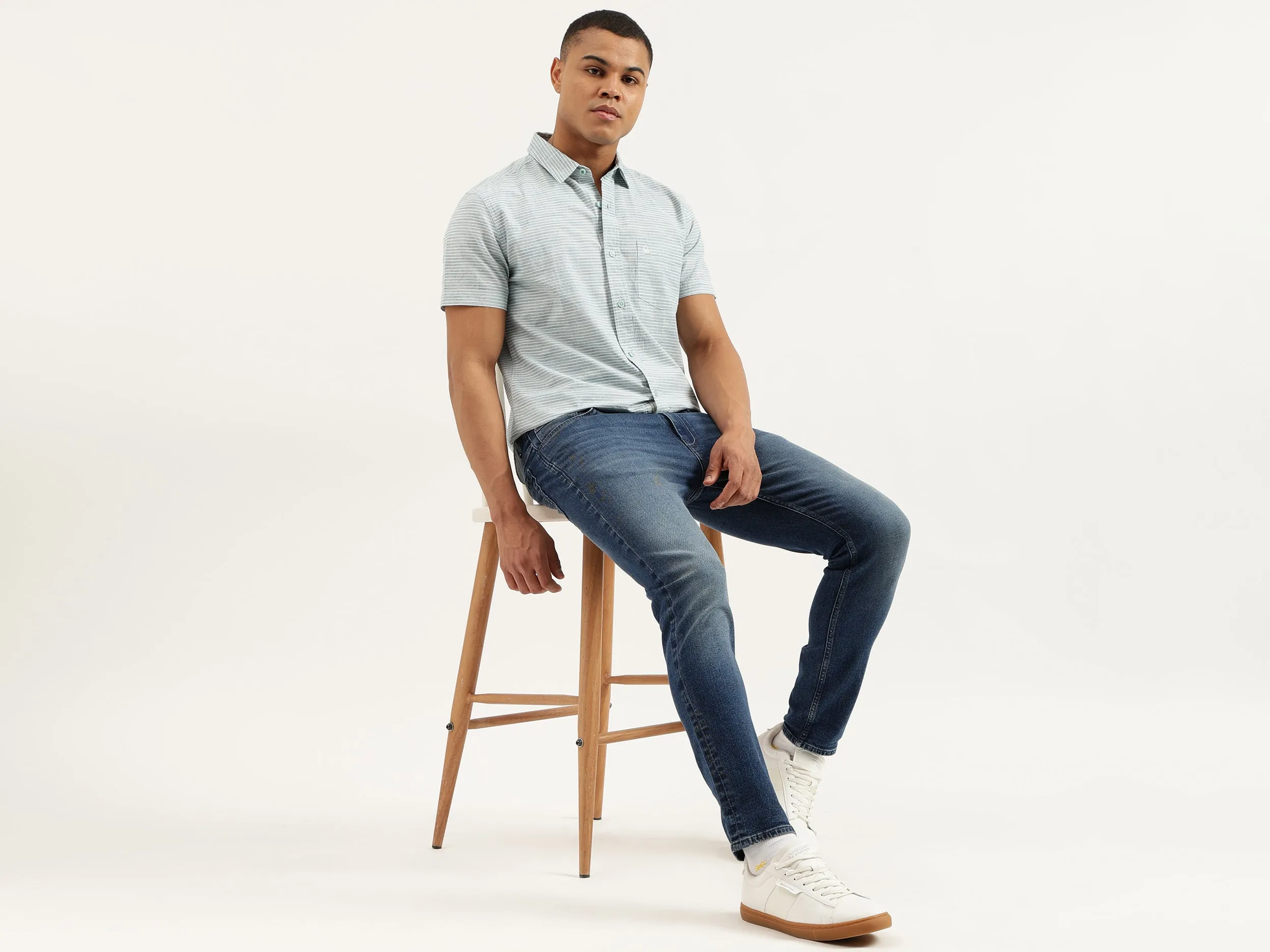 Regular Fit Spread Collar Striped Shirts