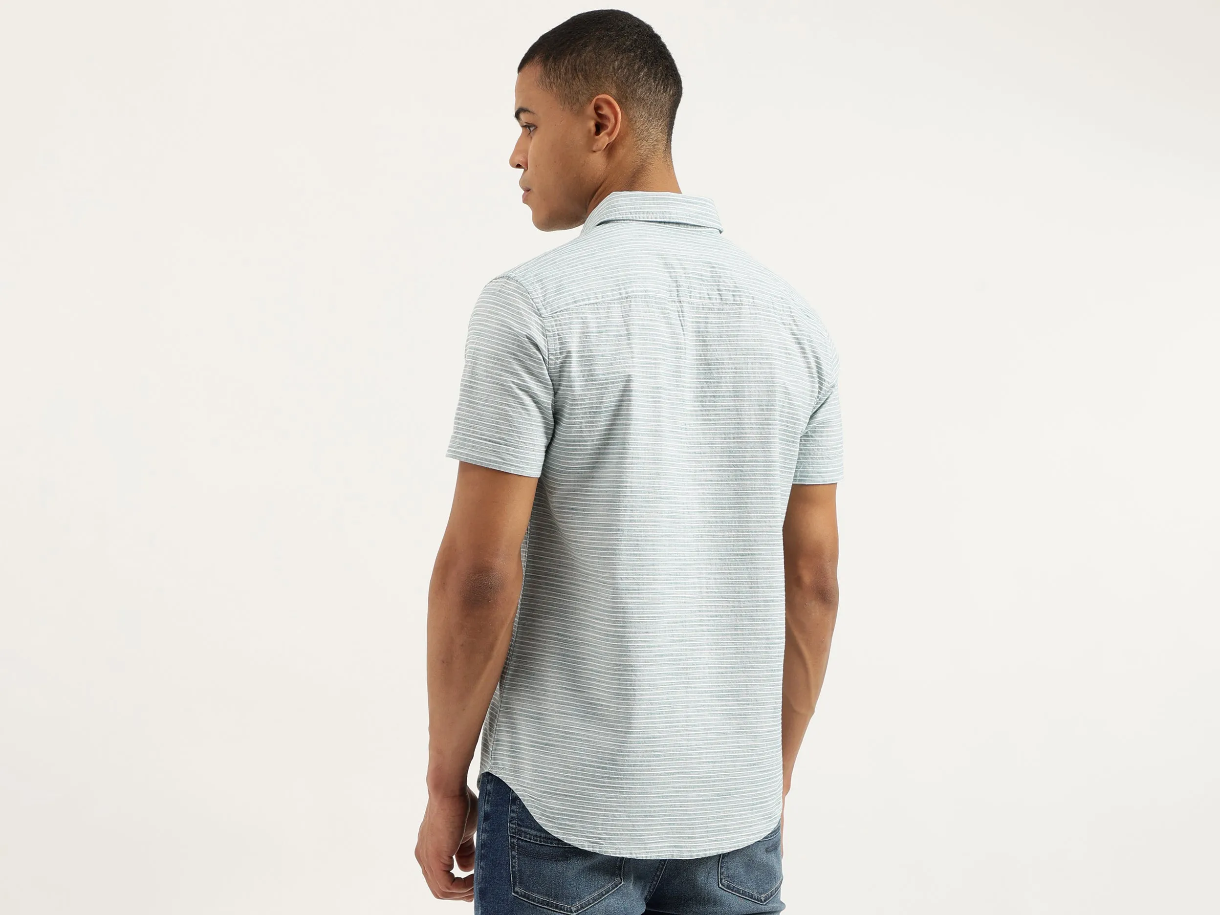 Regular Fit Spread Collar Striped Shirts