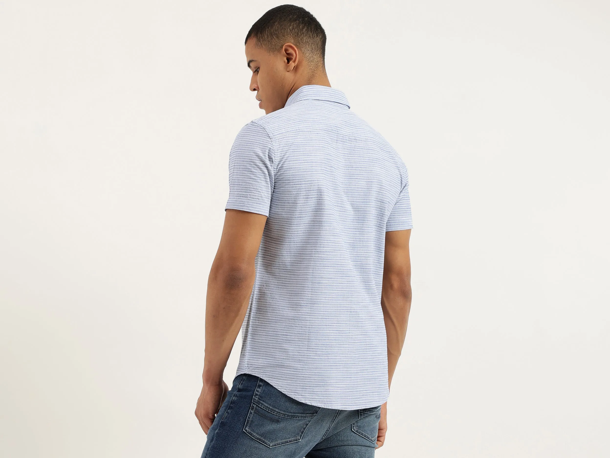 Regular Fit Spread Collar Striped Shirts