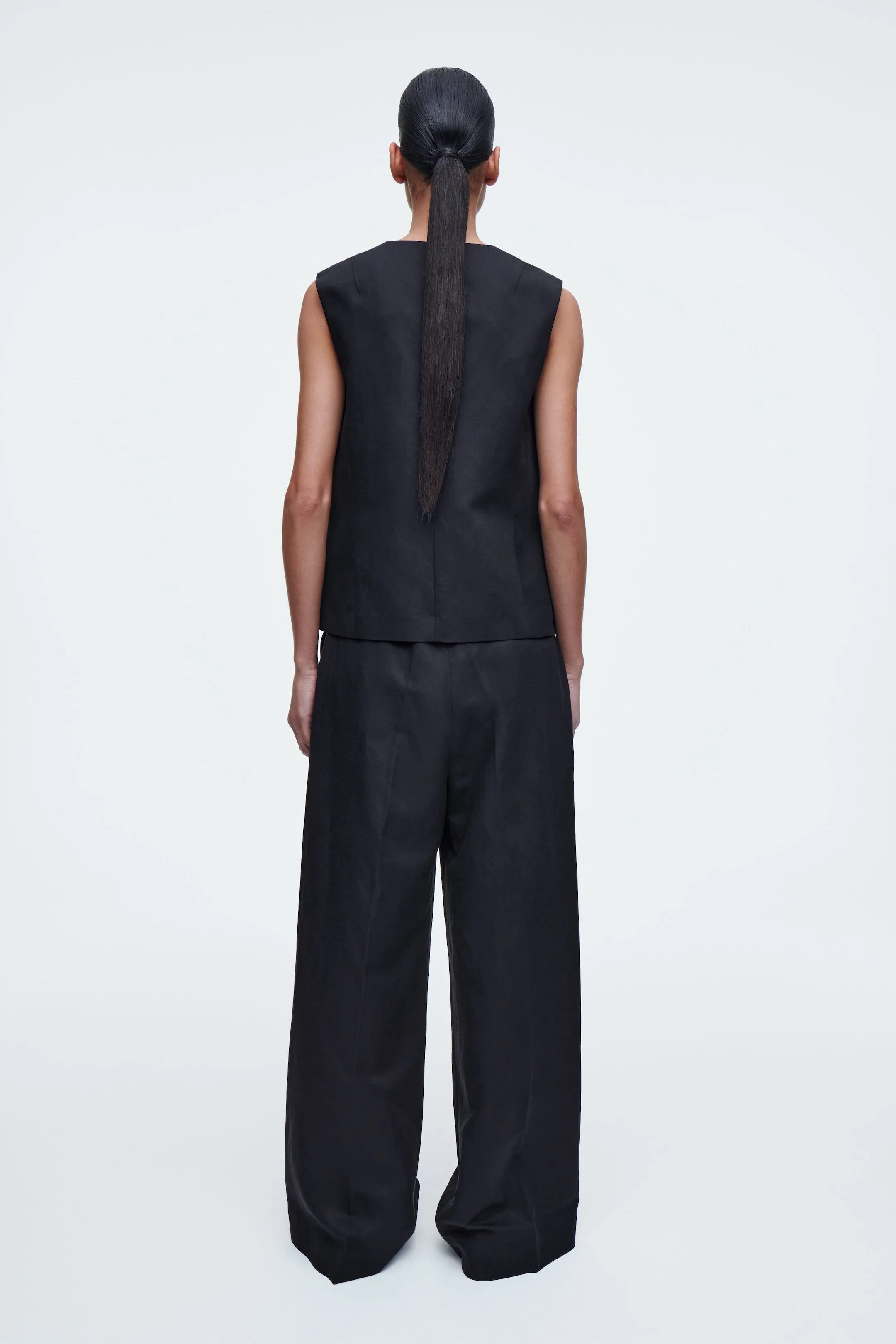 Relaxed linen-blend wide-leg trousers
