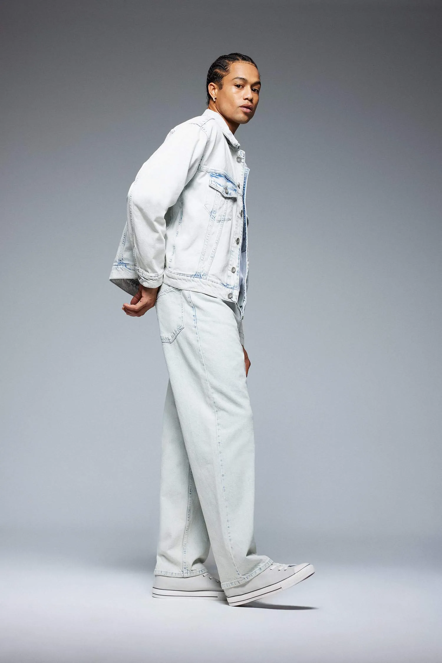 Relaxed Slouchy Fit Skinny Leg Jeans