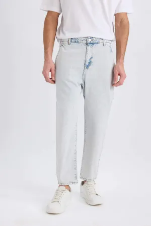 Relaxed Slouchy Fit Skinny Leg Jeans