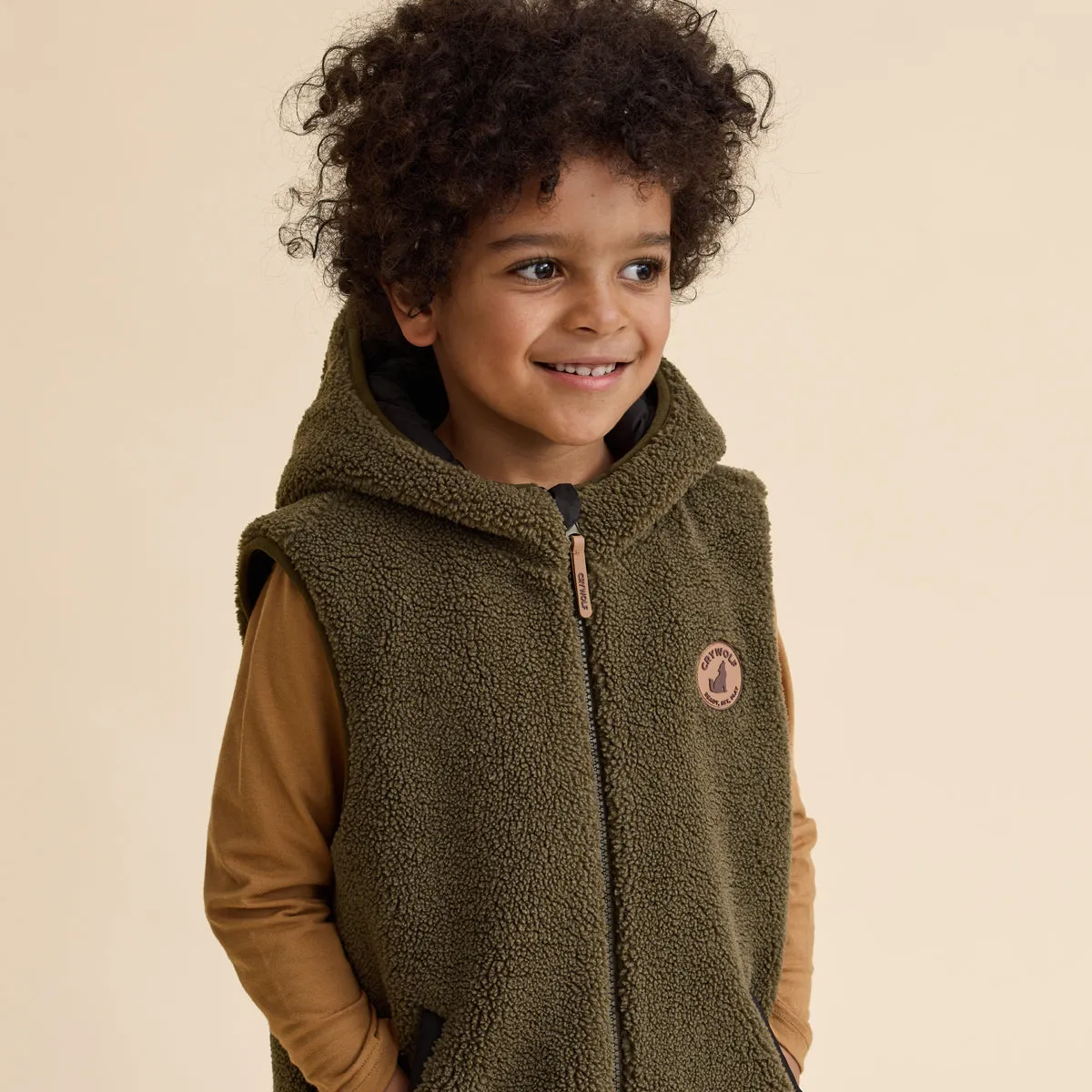 REVERSIBLE HOODED YETI VEST Black/Khaki