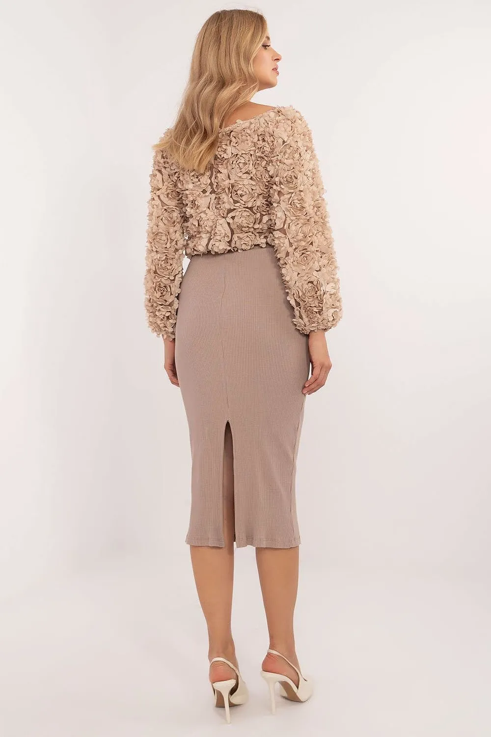 Ribbed fabric midi length skirt