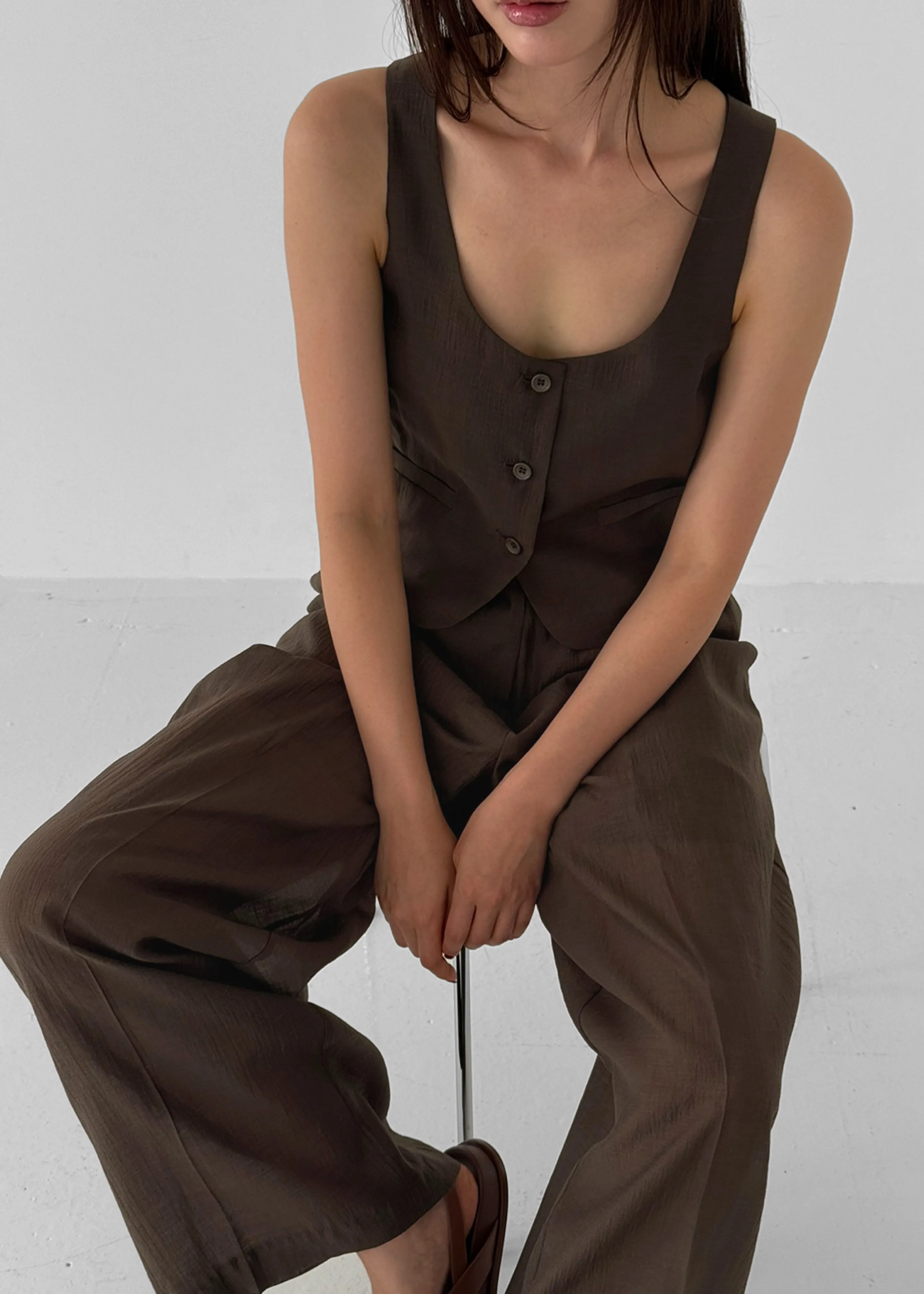Selene Vest - Chocolate