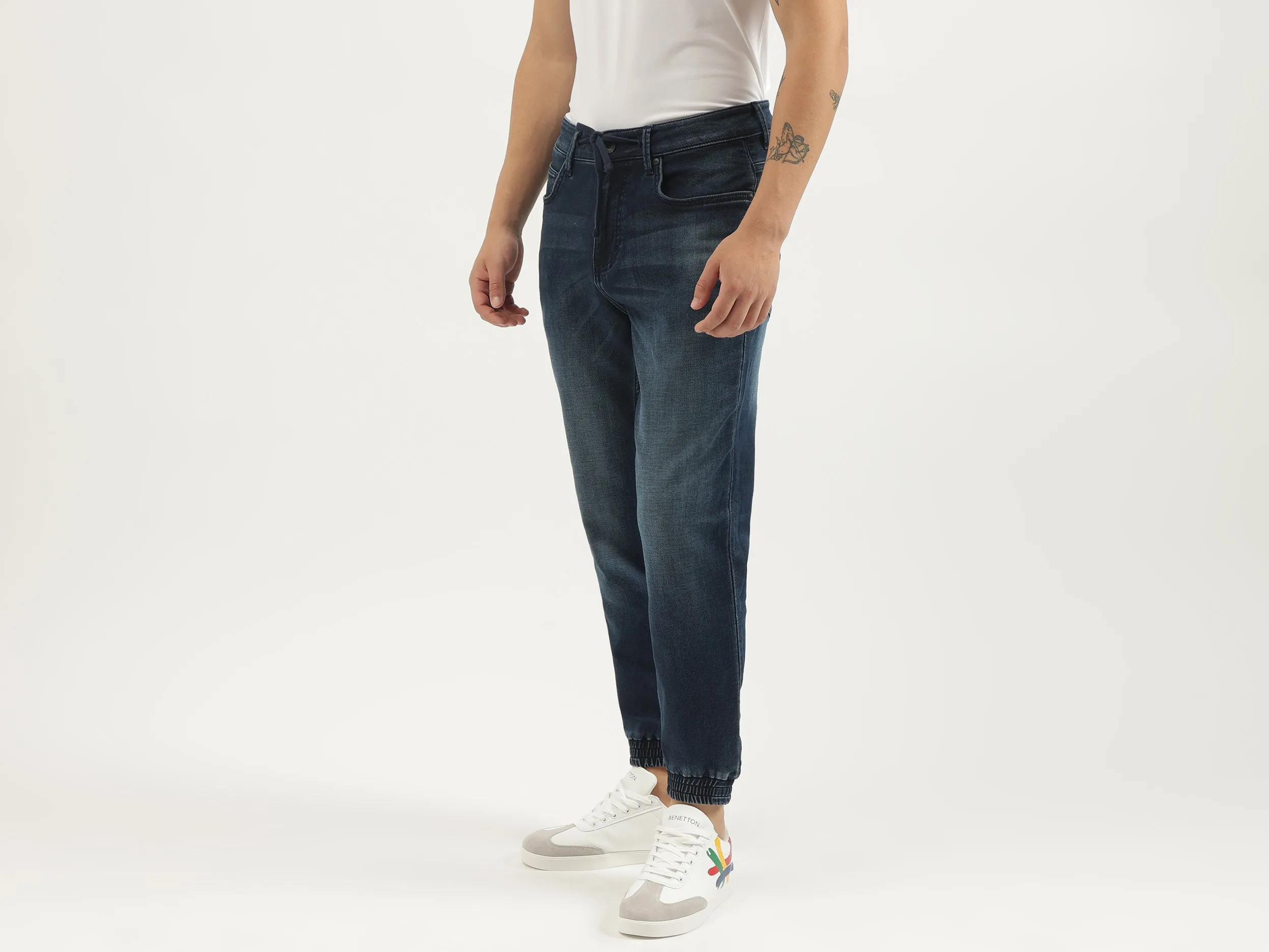 Solid Jogger Fit Jeans