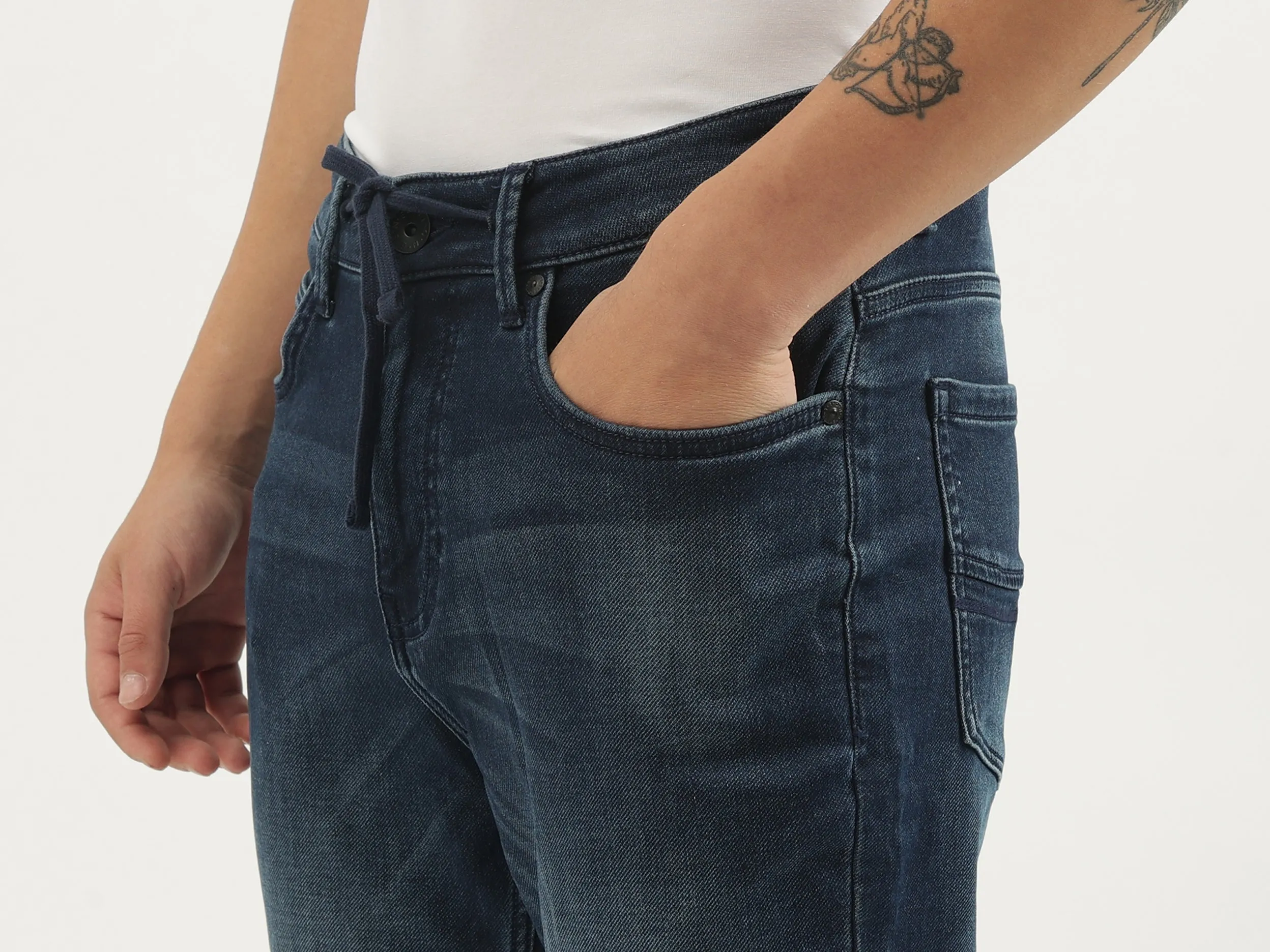 Solid Jogger Fit Jeans