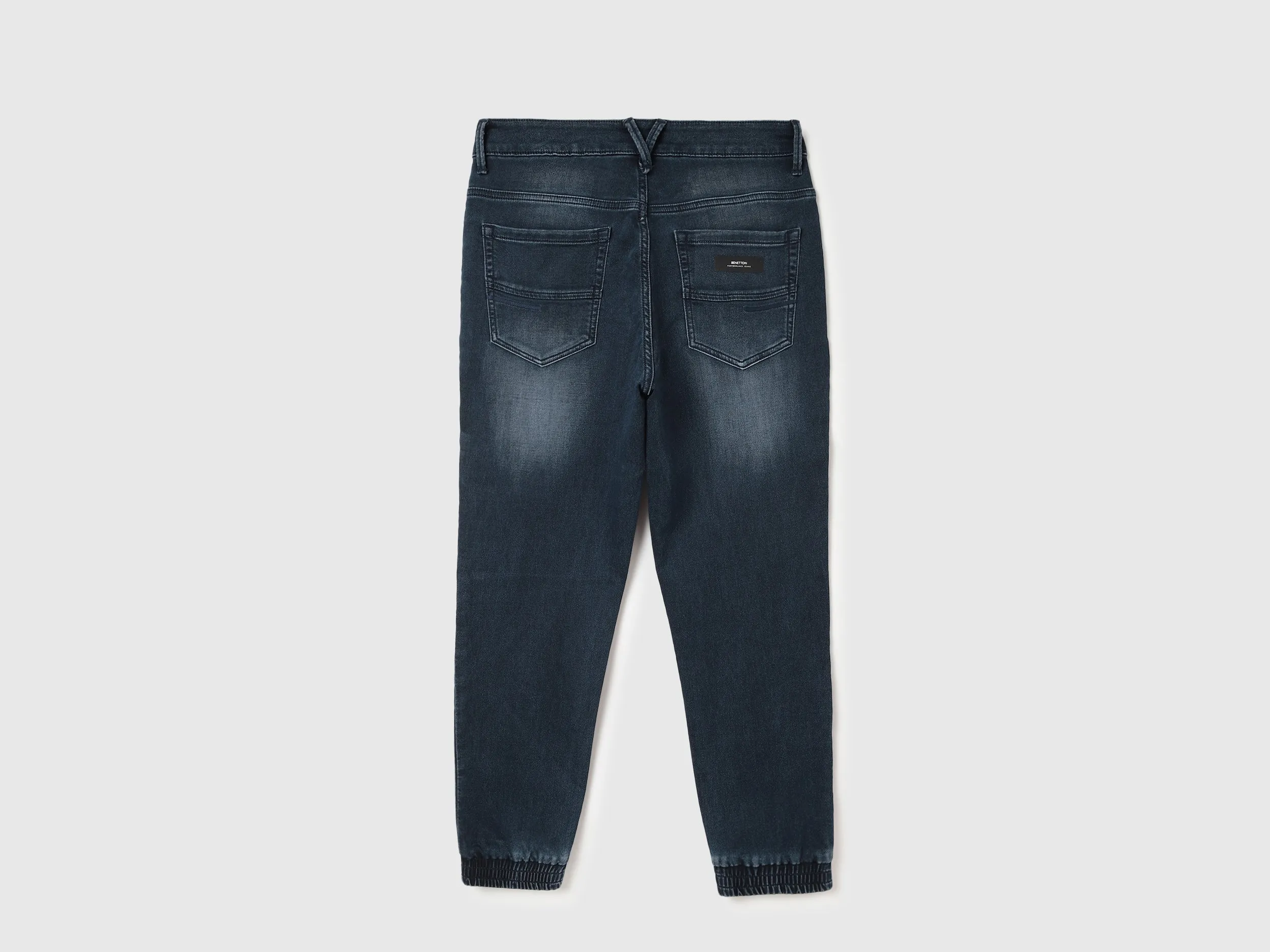 Solid Jogger Fit Jeans