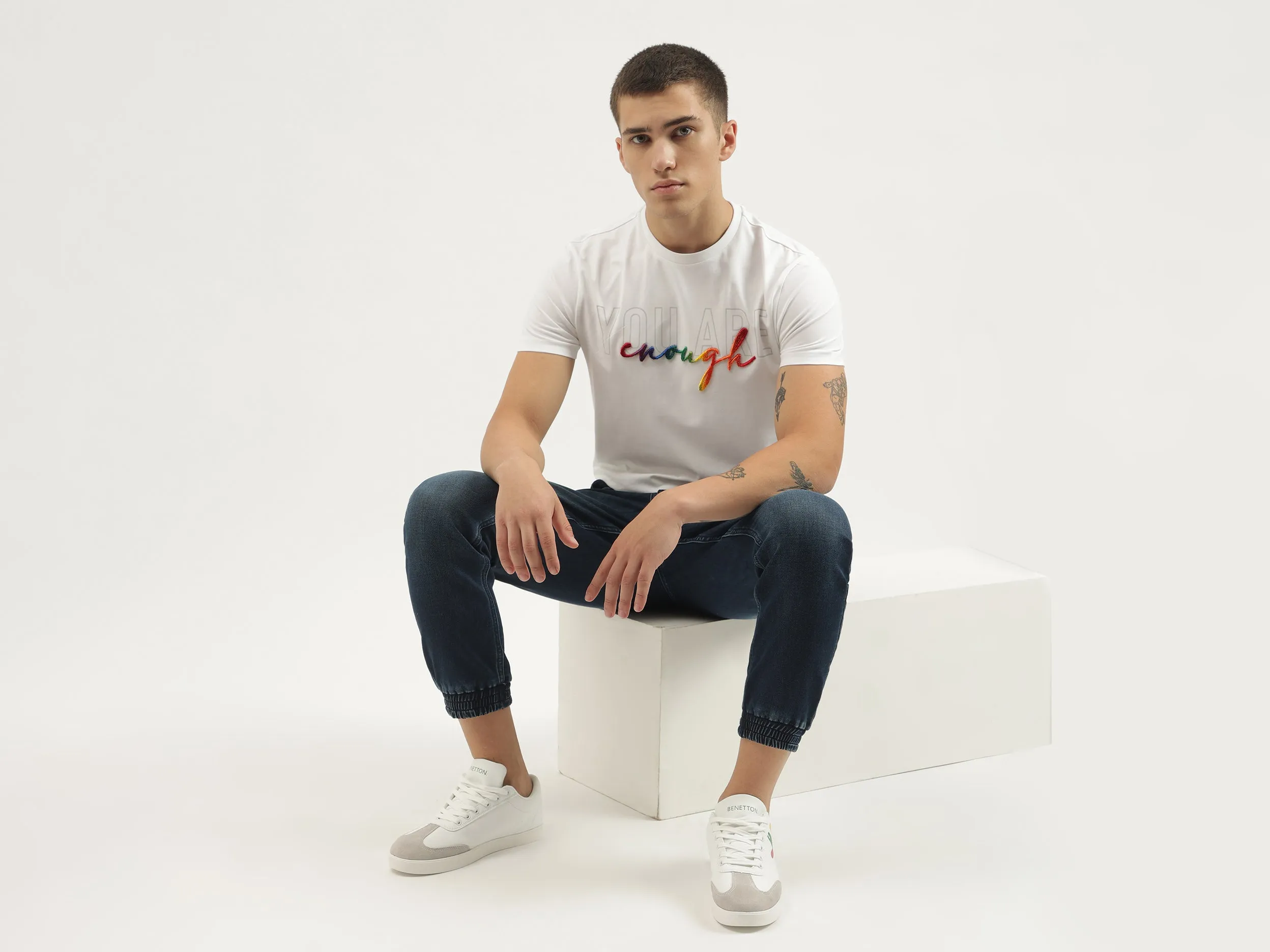 Solid Jogger Fit Jeans