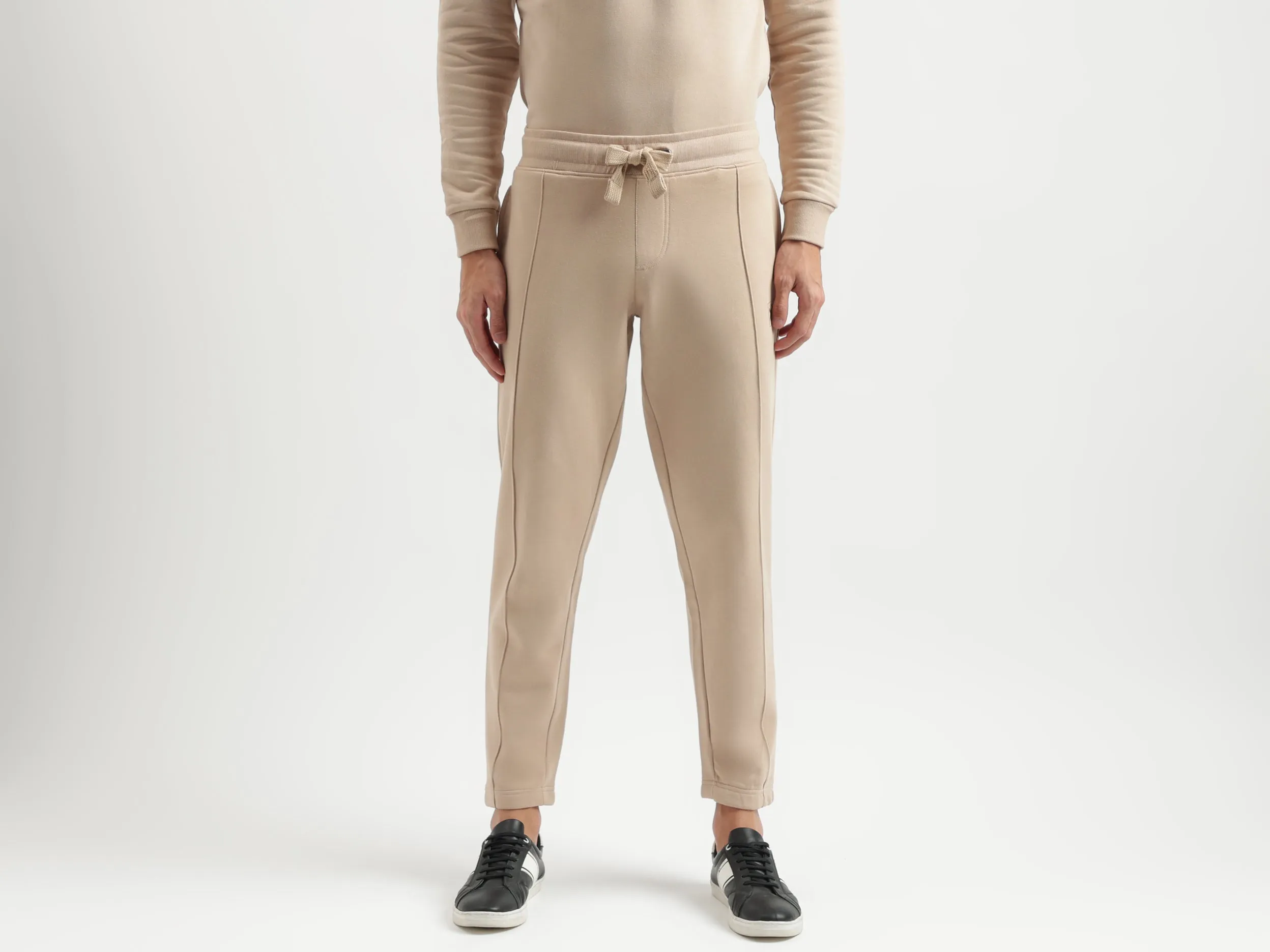 Solid Pattern Regular Fit Trousers