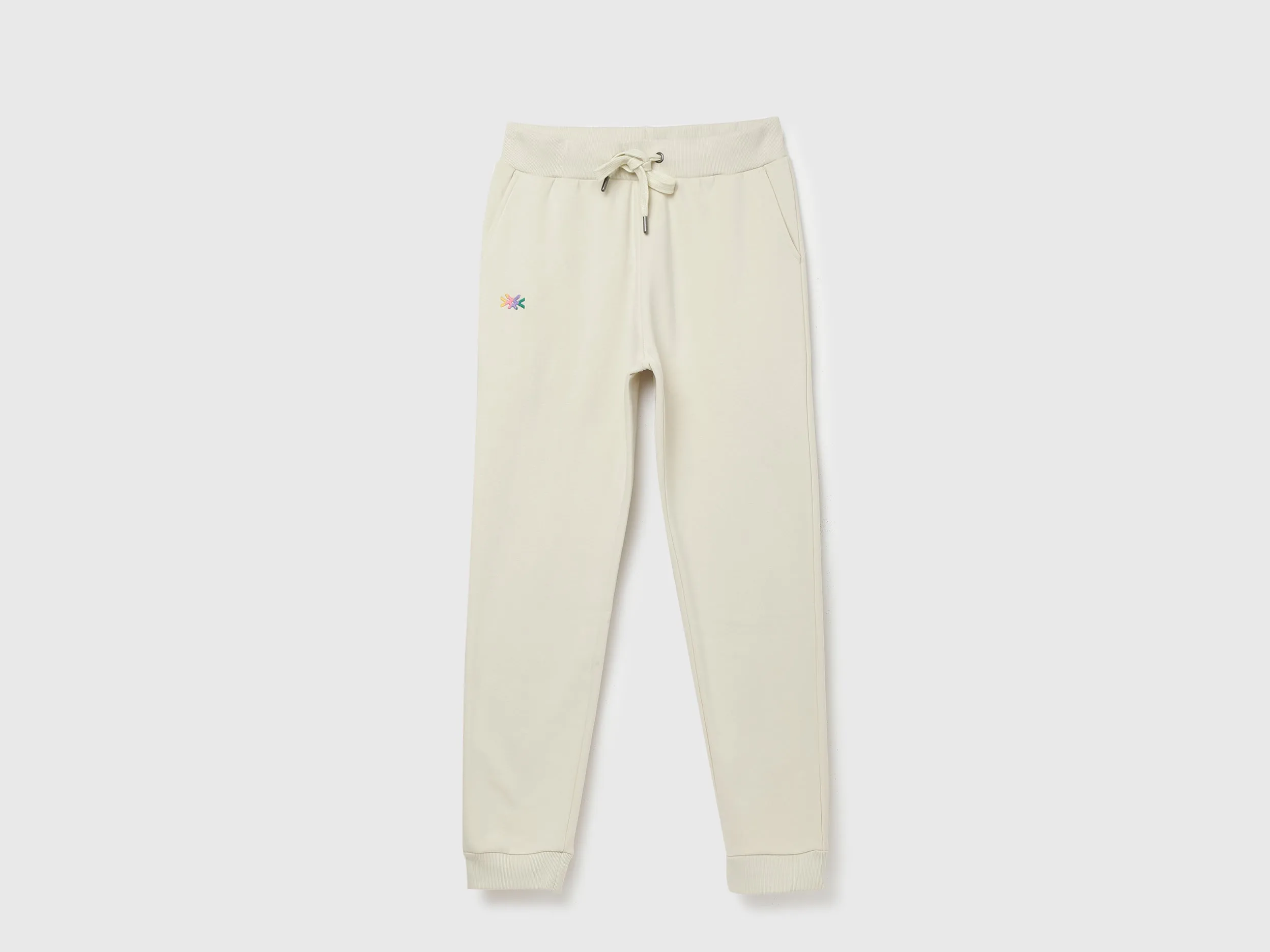 Solid Pattern Regular Fit Trousers