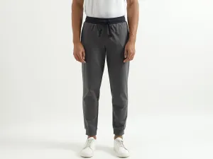 Solid Regular Fit Trousers
