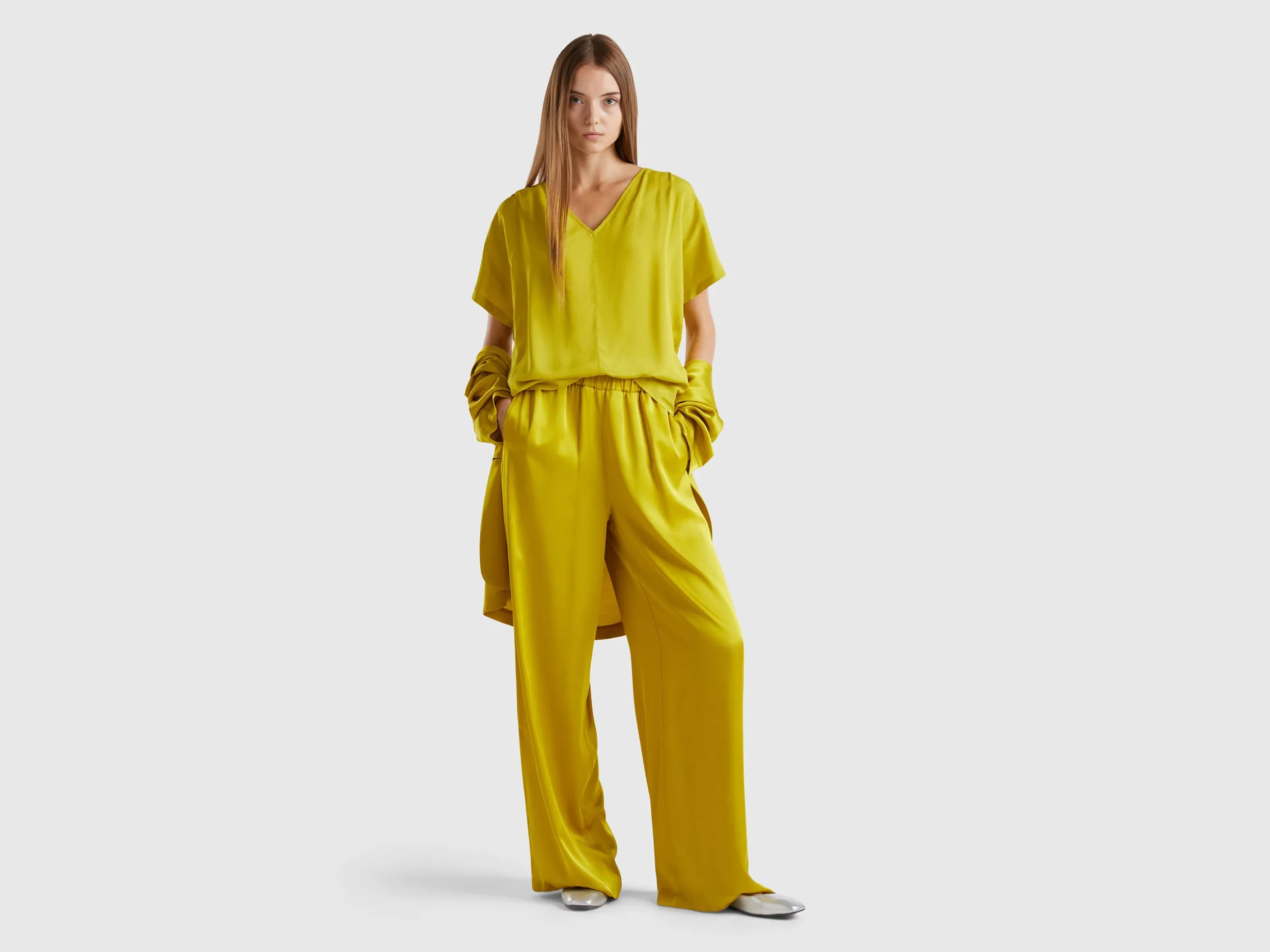 Solid Trousers