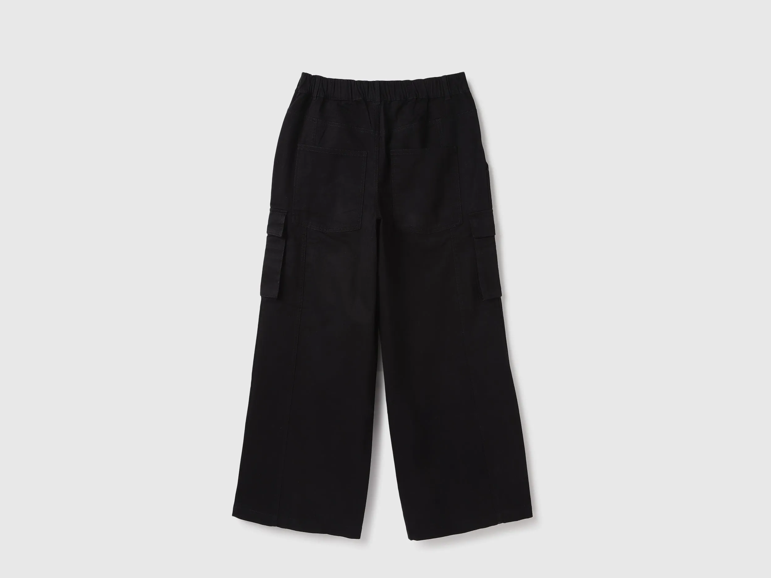 Solid Trousers