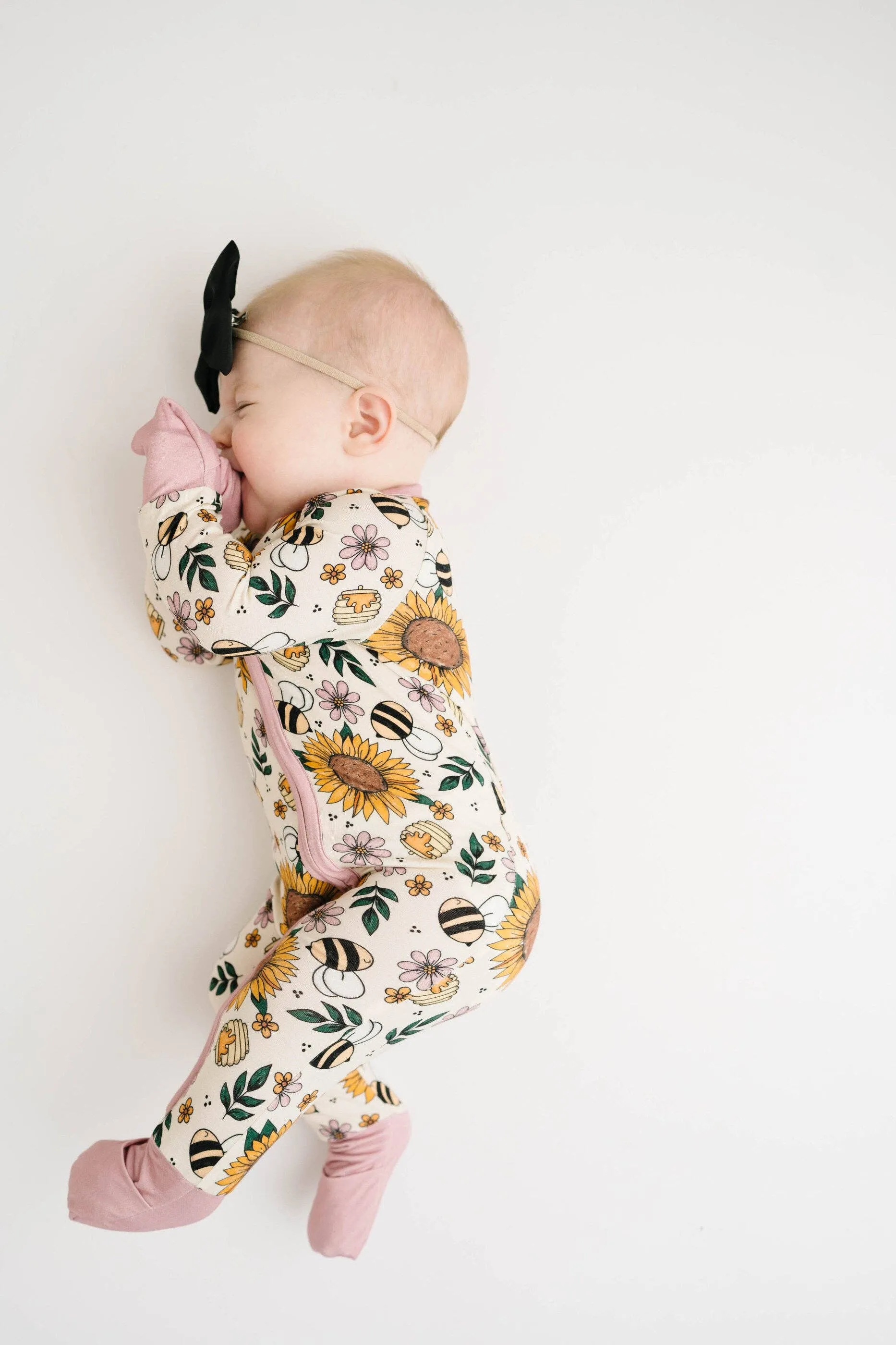 Sunny Bee Bamboo Sleeper
