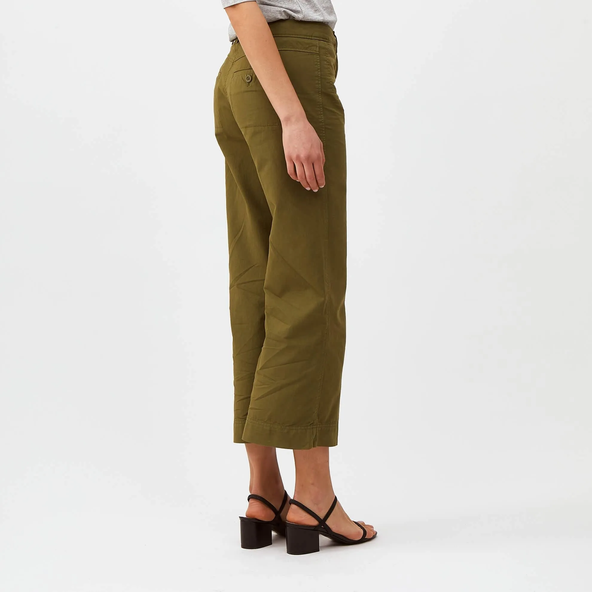Wide-Leg Crop Pant